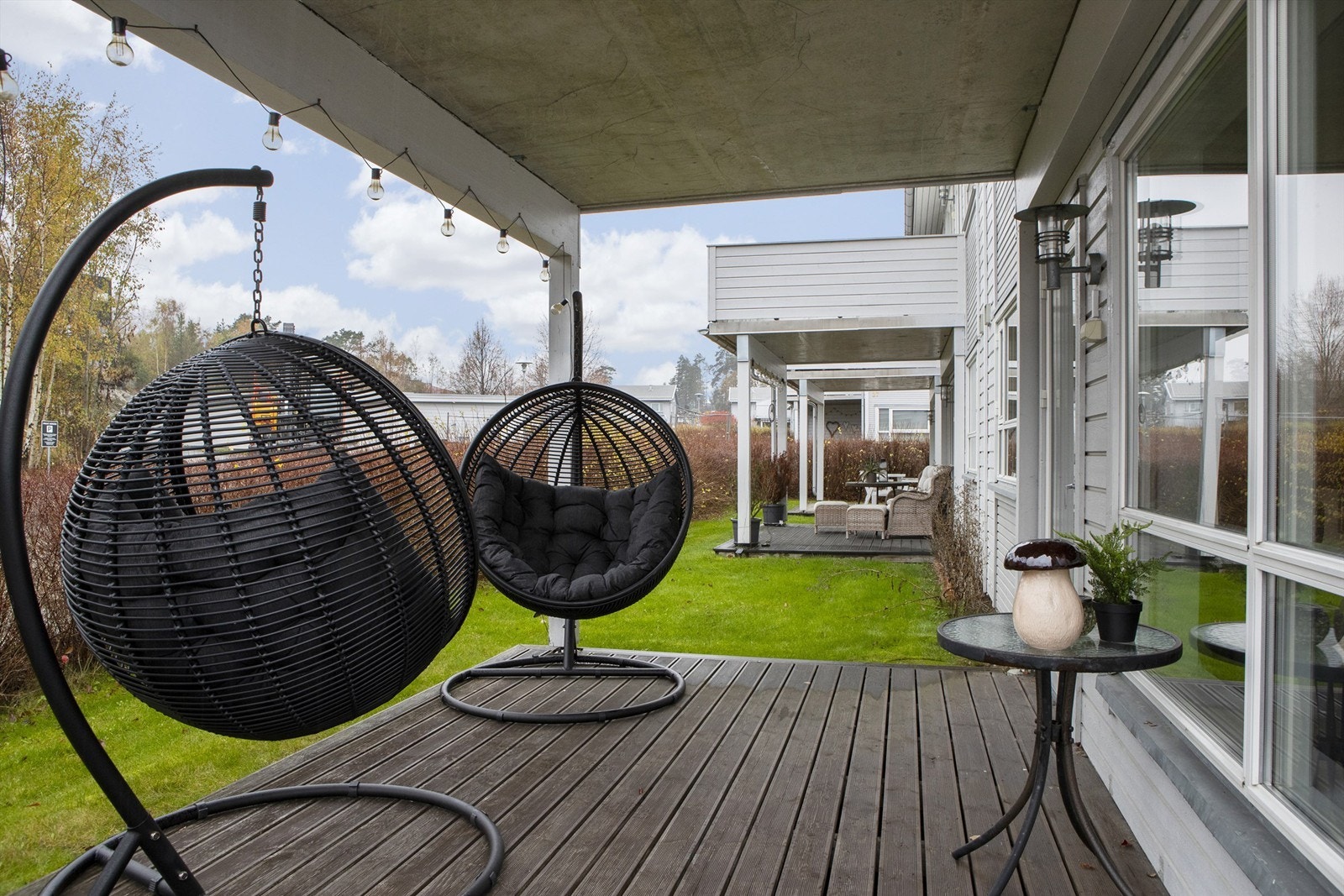 Terrassen er på ca. 12 kvm. og er vestvendt Galleribilde