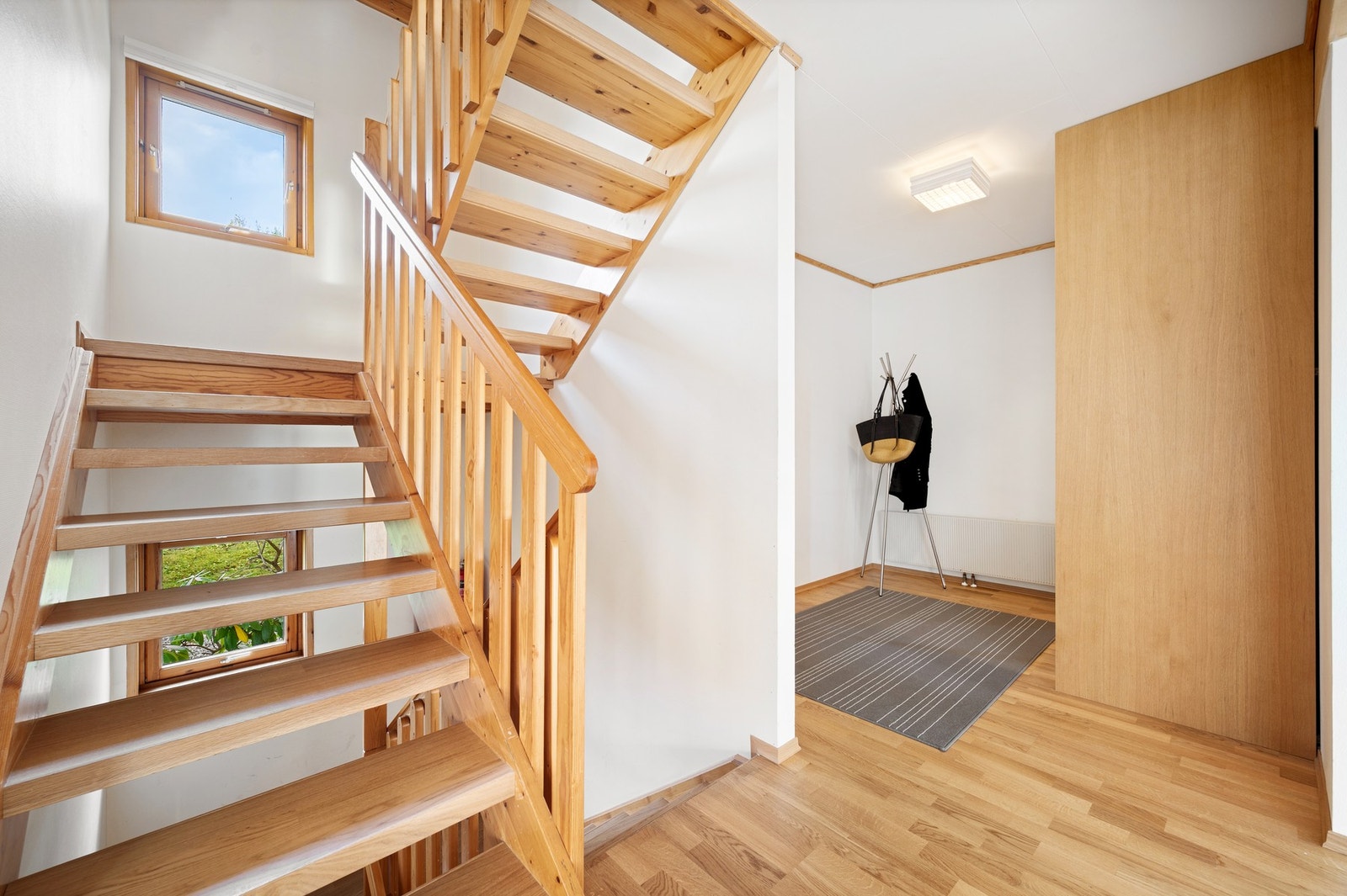 Boligen går over 4 plan og har utrolig god planløsning. Galleribilde