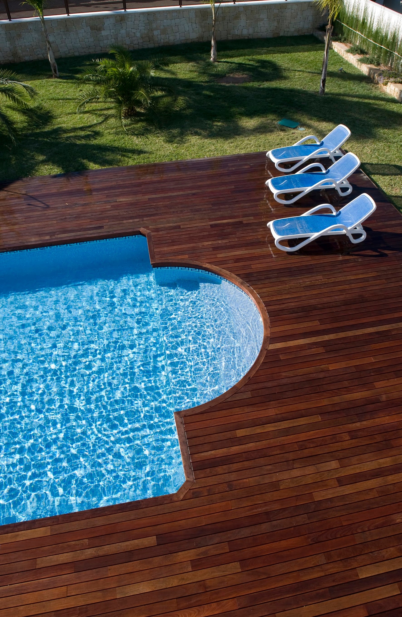 Privat 10x5 svømmebasseng Galleribilde