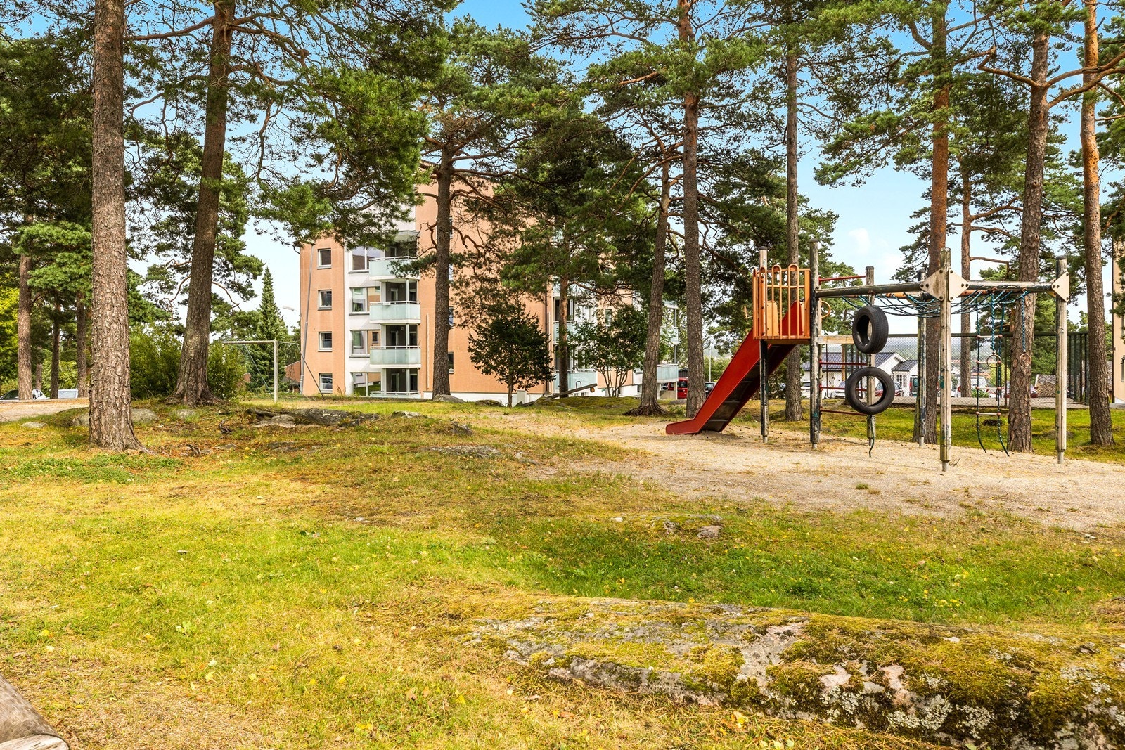 Lekeplass for de minste. Galleribilde