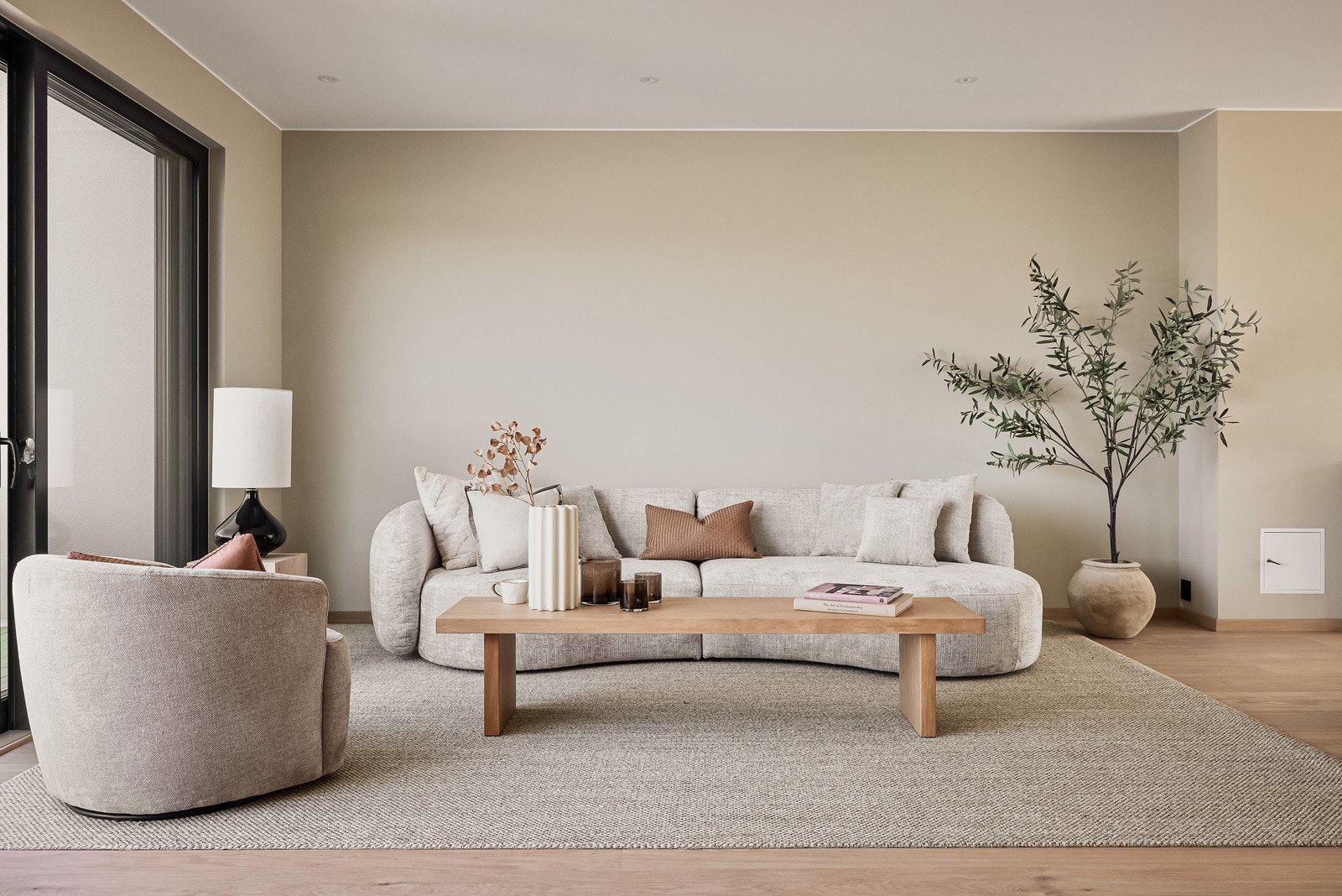 Boligen er malt i en flott fargepalett Galleribilde