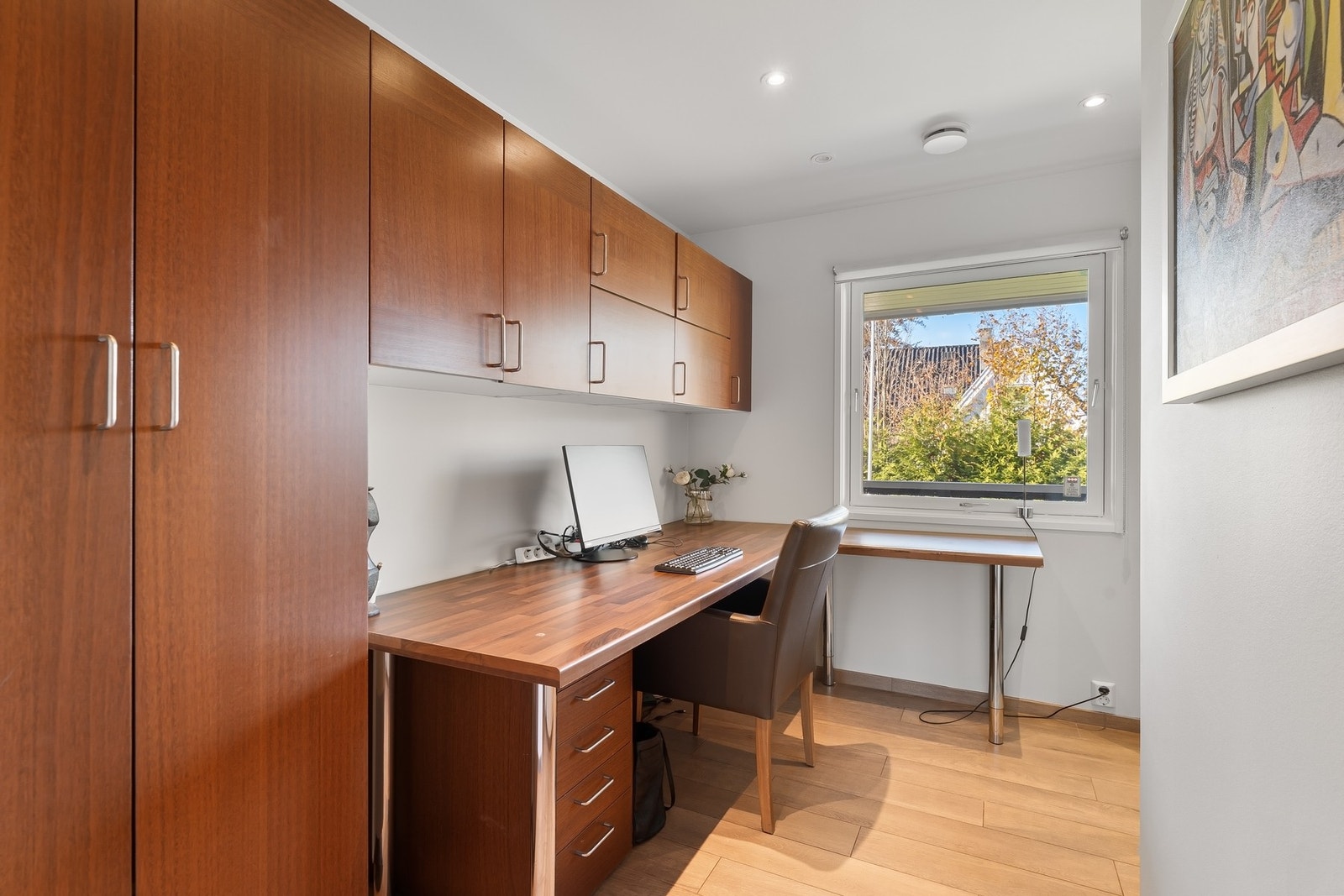 Soverom 3. I dag er innredet som kontor. Galleribilde