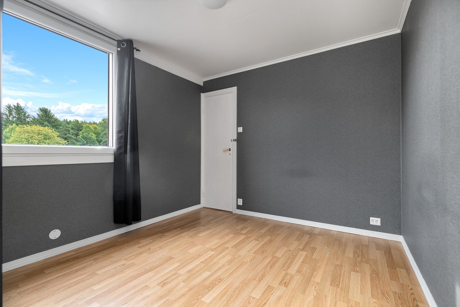 Med tilgang til bod/garderobe Galleribilde