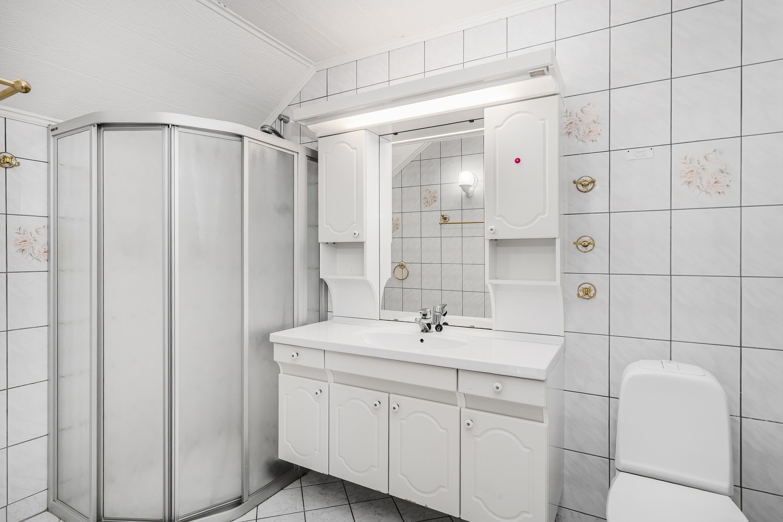 Bad 1.etasje. Galleribilde