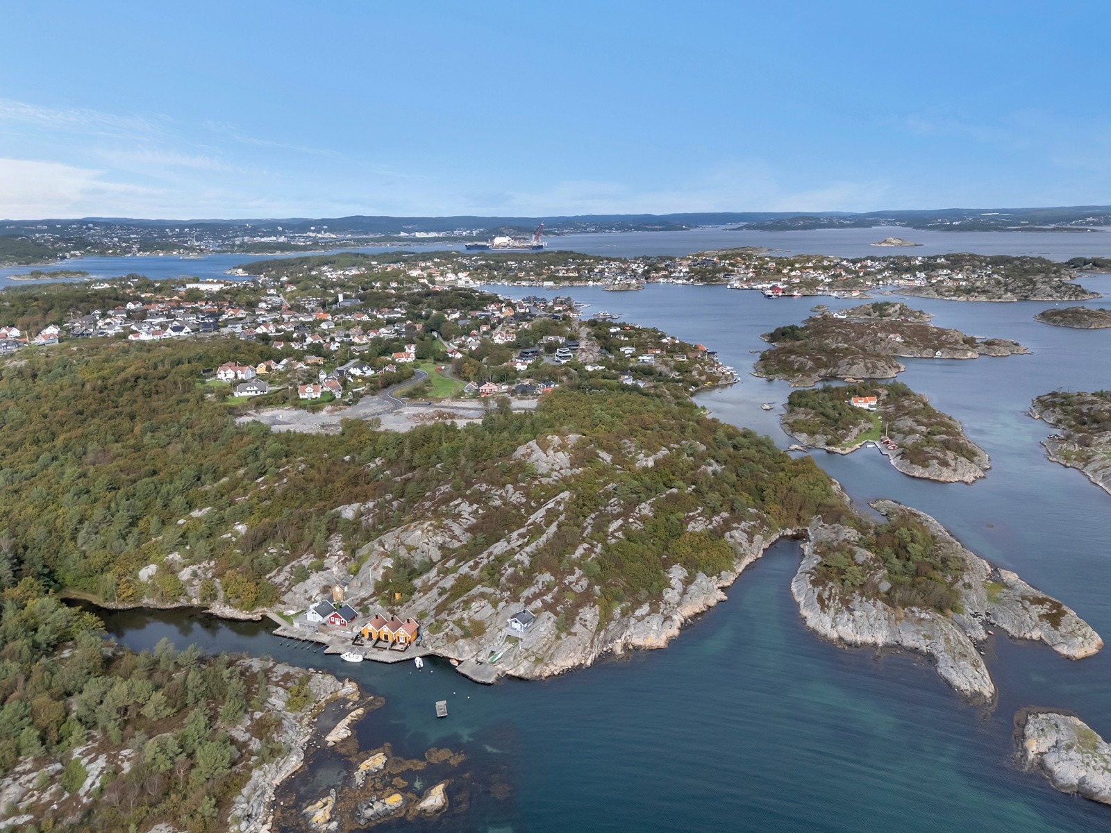 Tomtene ligger i et nyetablert boligområde ved Stangefjell Galleribilde