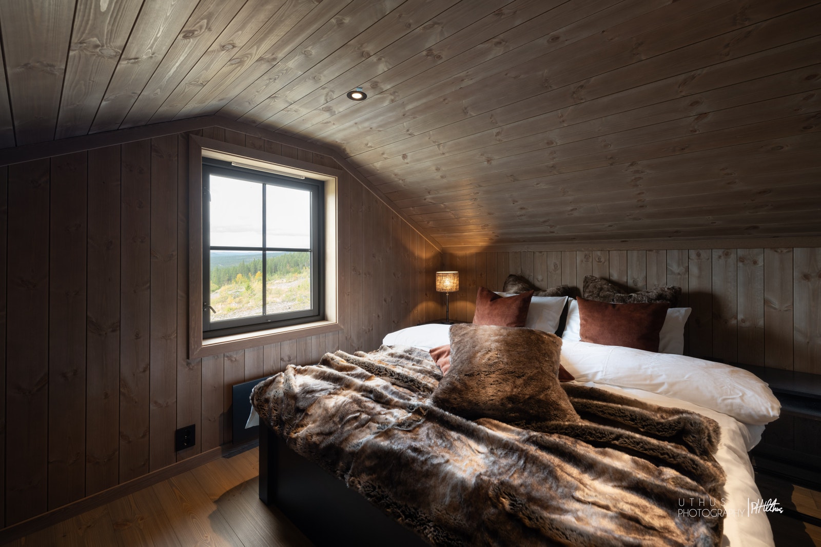 Store hemsrom med flere møbleringsmuligheter Galleribilde