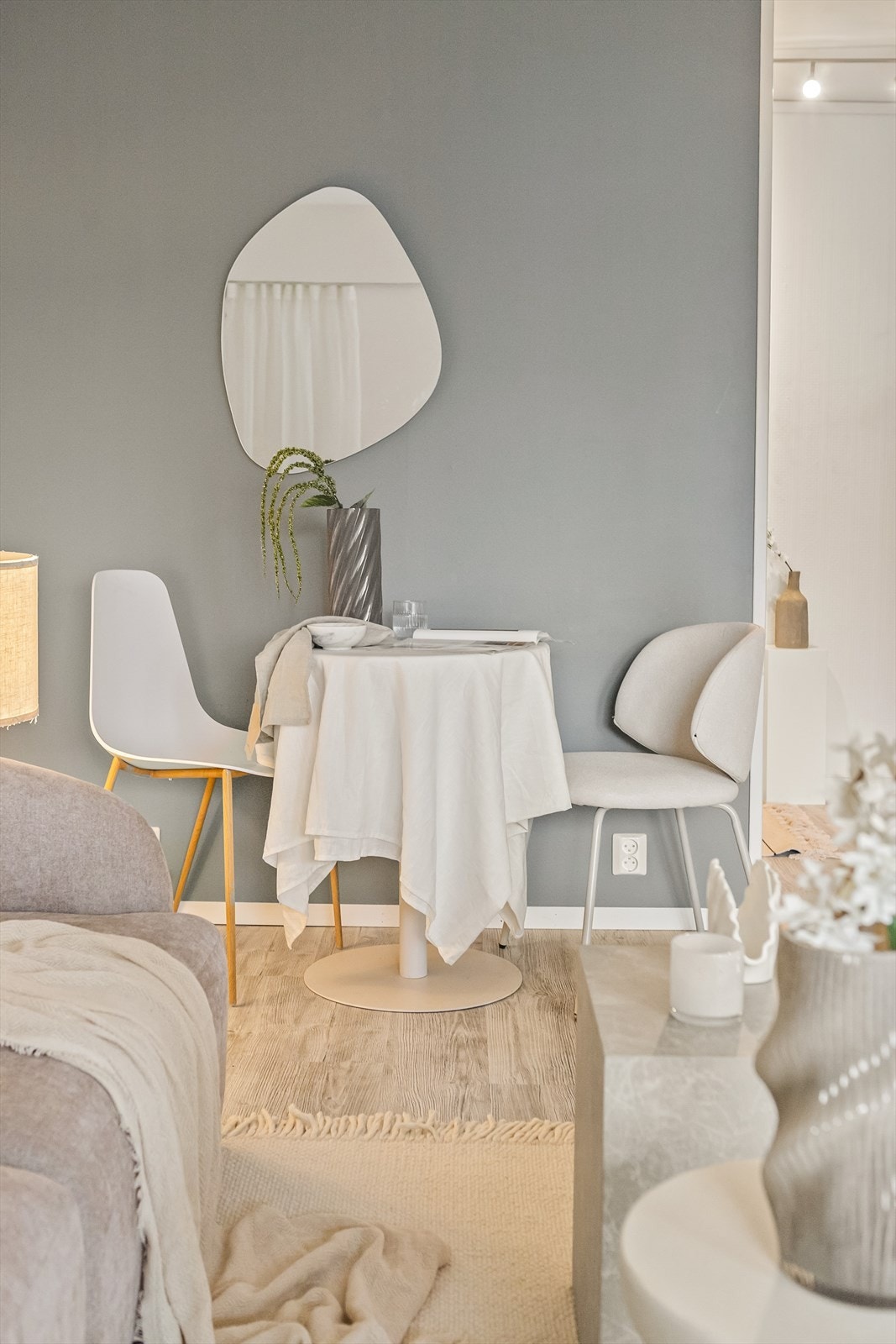 Her får du også plass til eget spisebord. Galleribilde