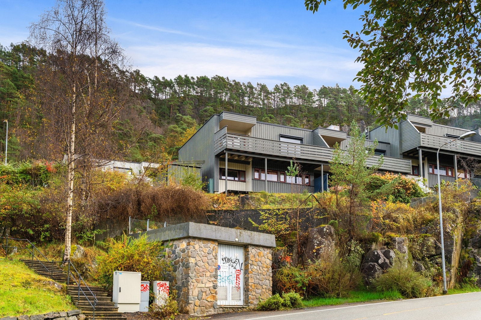 Boligen har en flott endebeliggenhet. Galleribilde