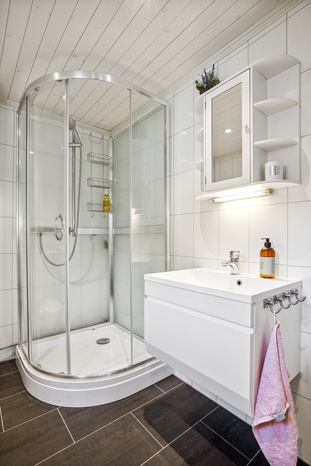 Lyst og pent bad Galleribilde