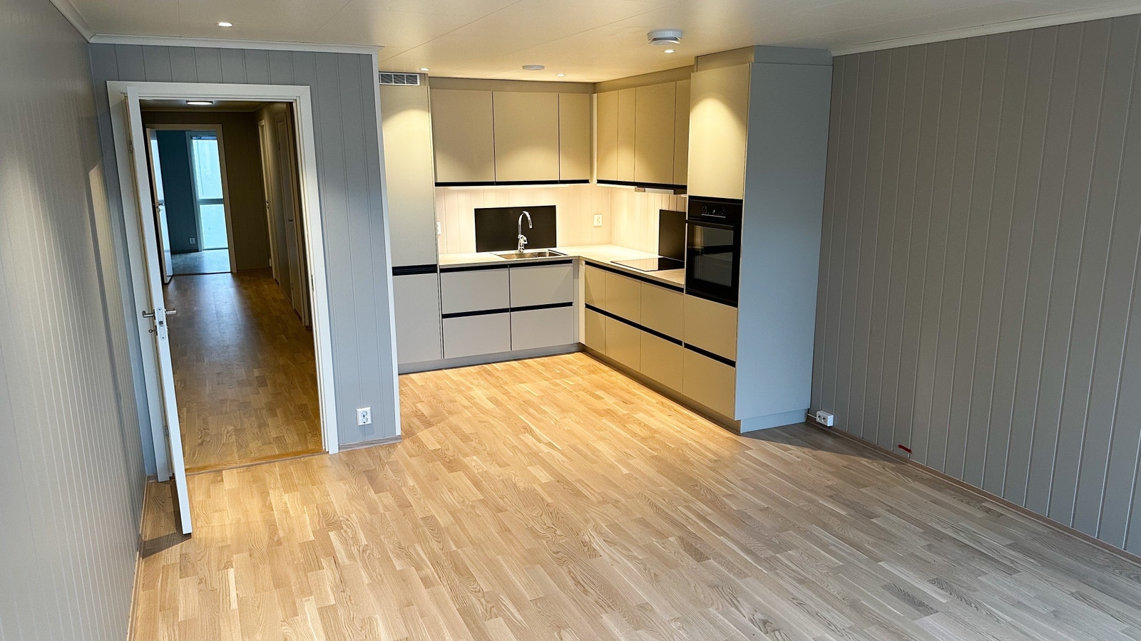 Romslig stue Galleribilde