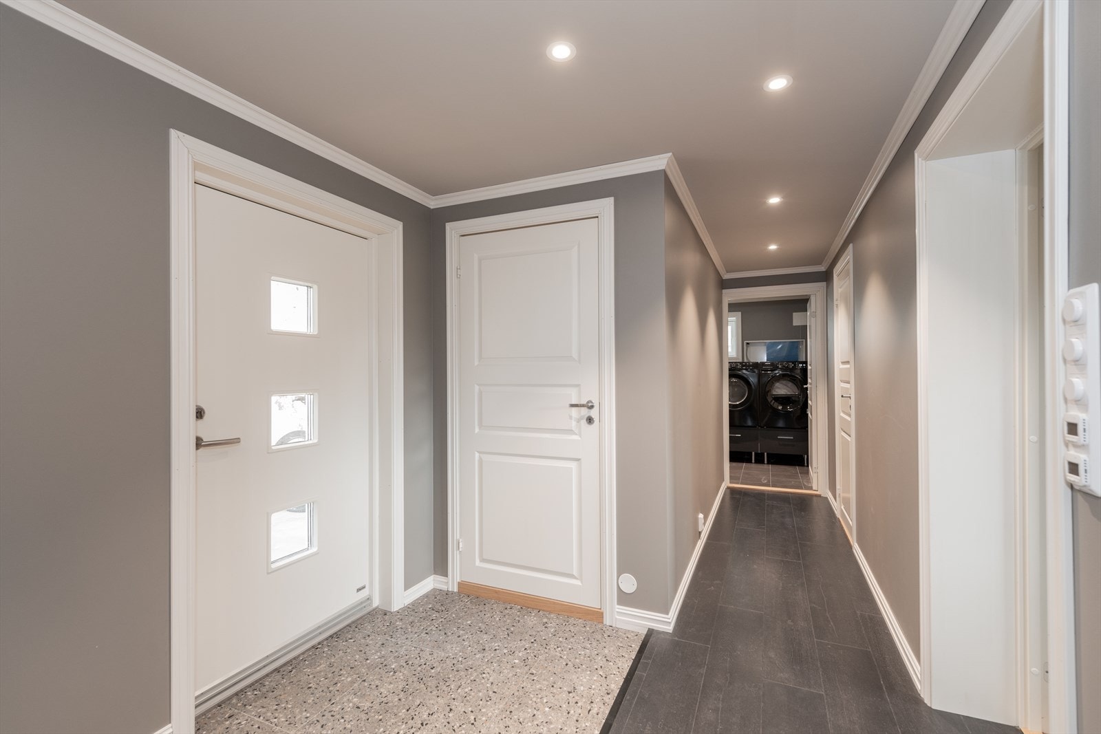 Velkommen inn i underetasjen! Galleribilde