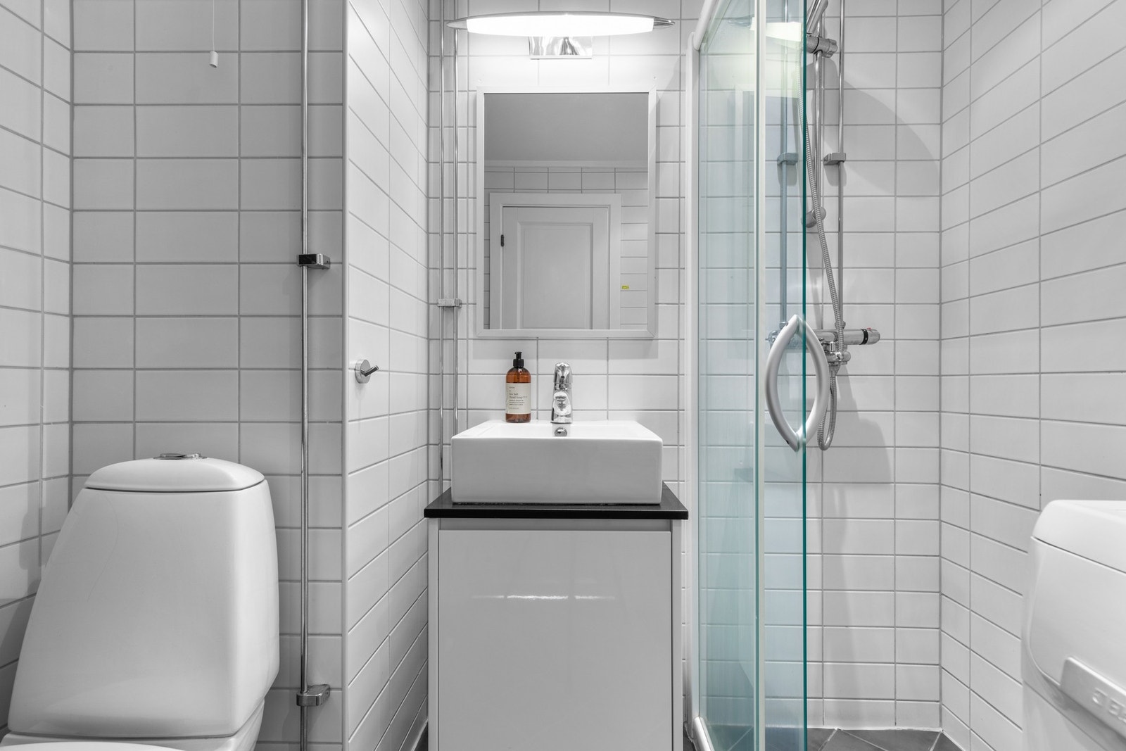 Baderom renovert i regi av borettslag i 2006/07 Galleribilde