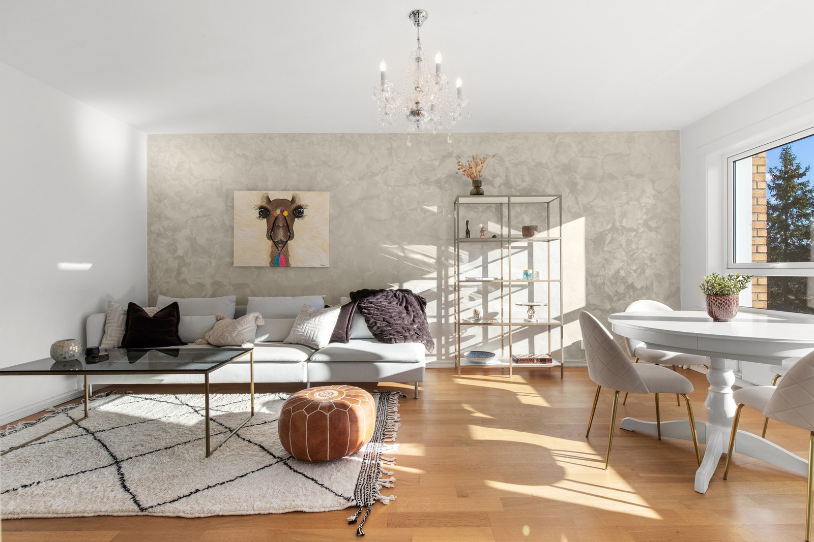 Delikat fondvegg i stuen Galleribilde