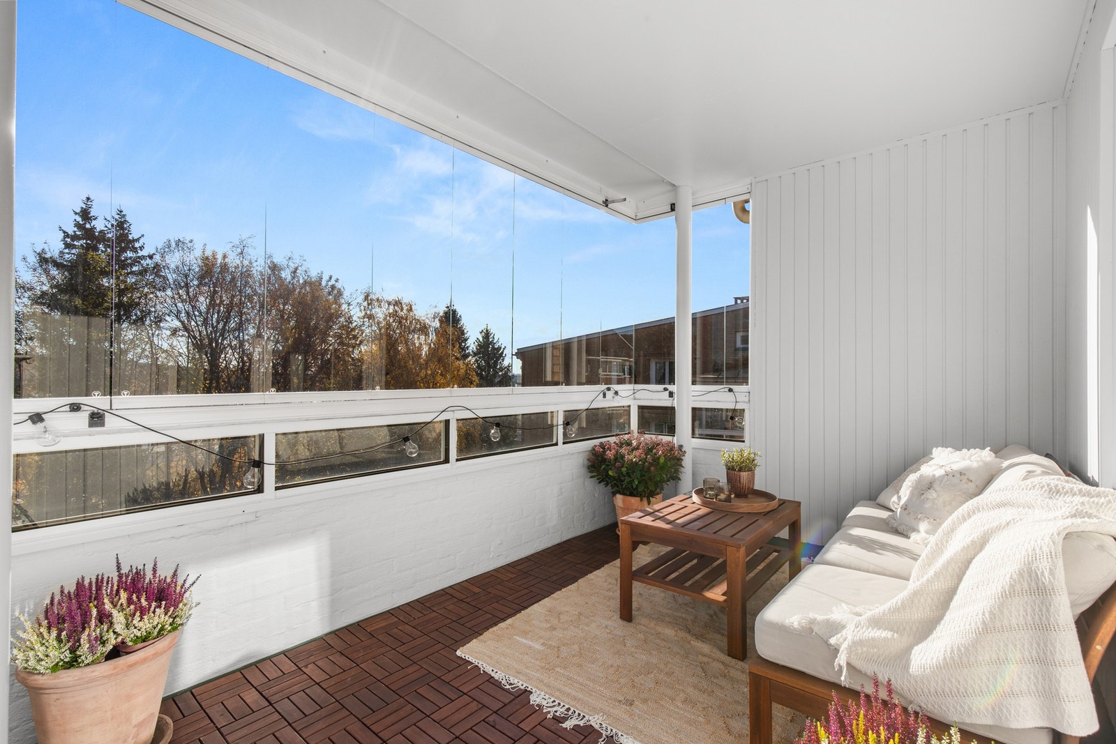 Sydvendt balkong Galleribilde