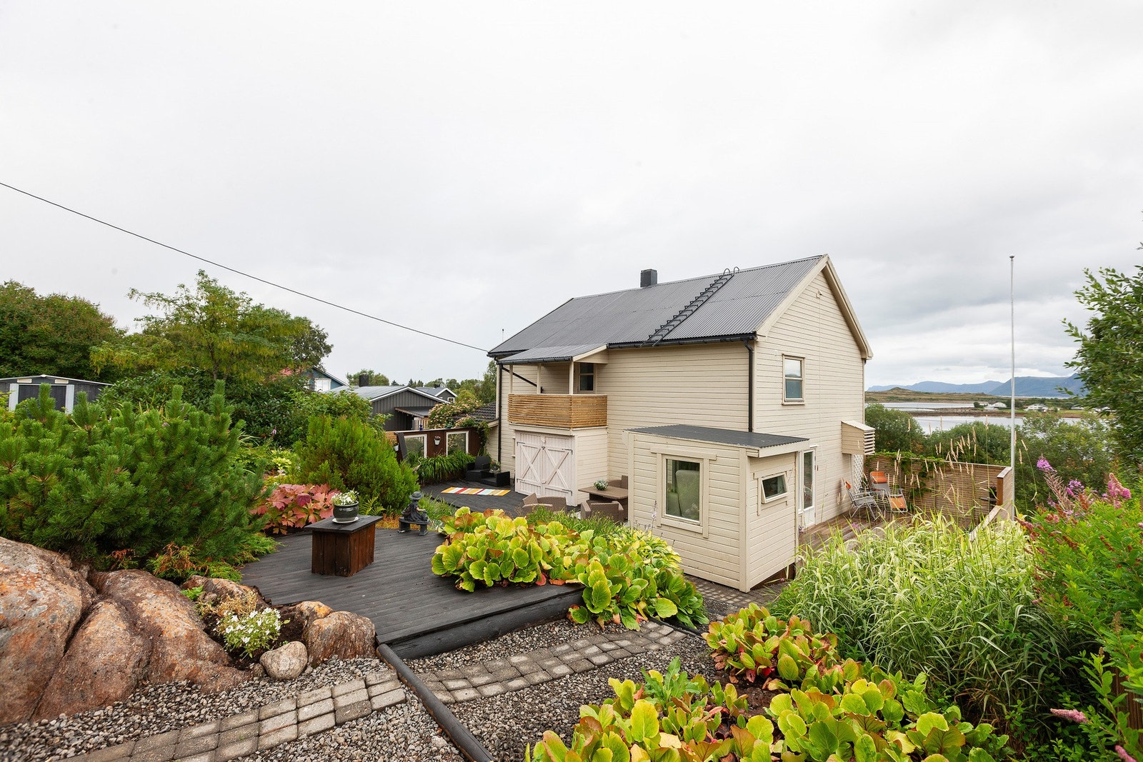 Velkommen til Alsvågveien 745 Galleribilde