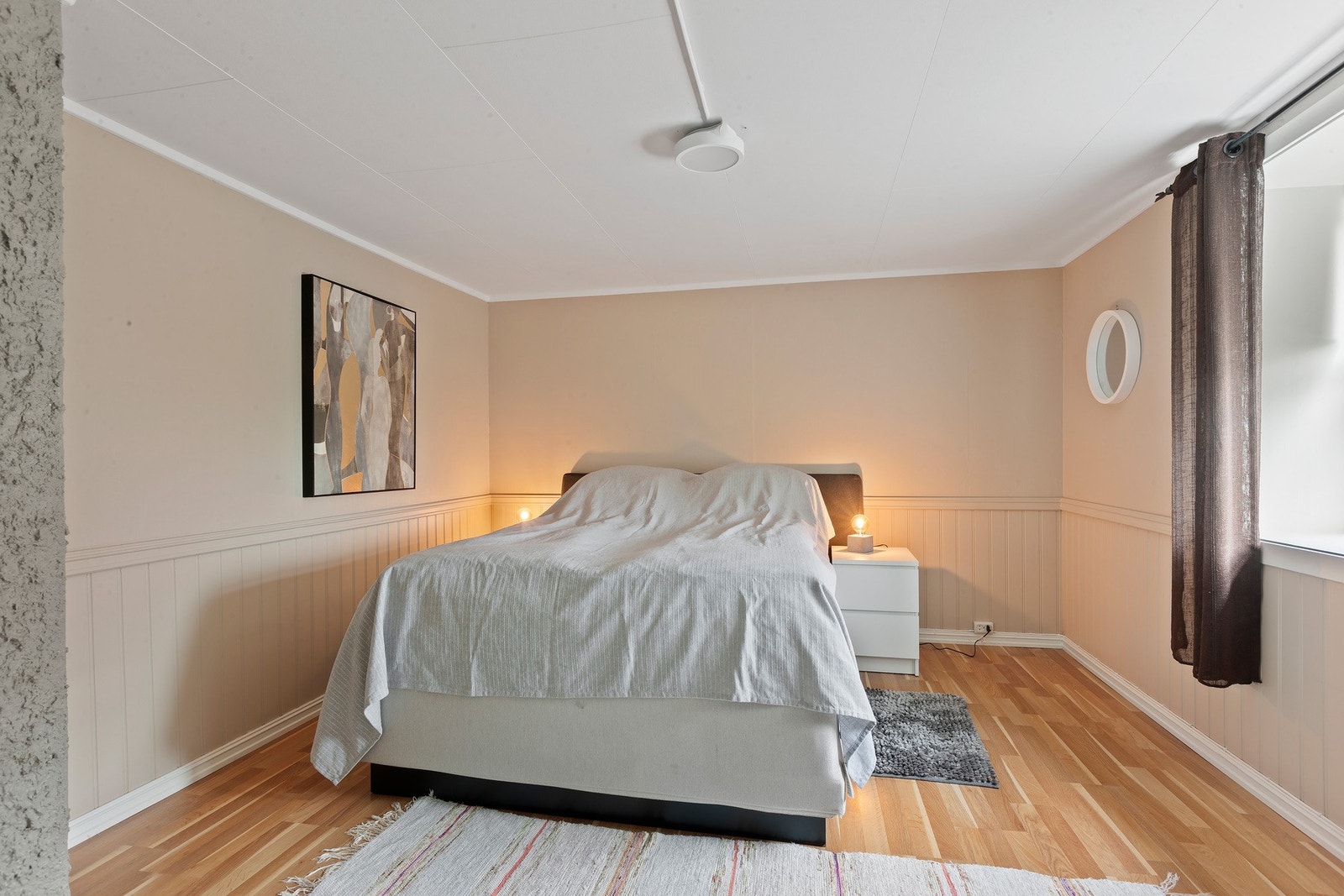 Soverom. Galleribilde