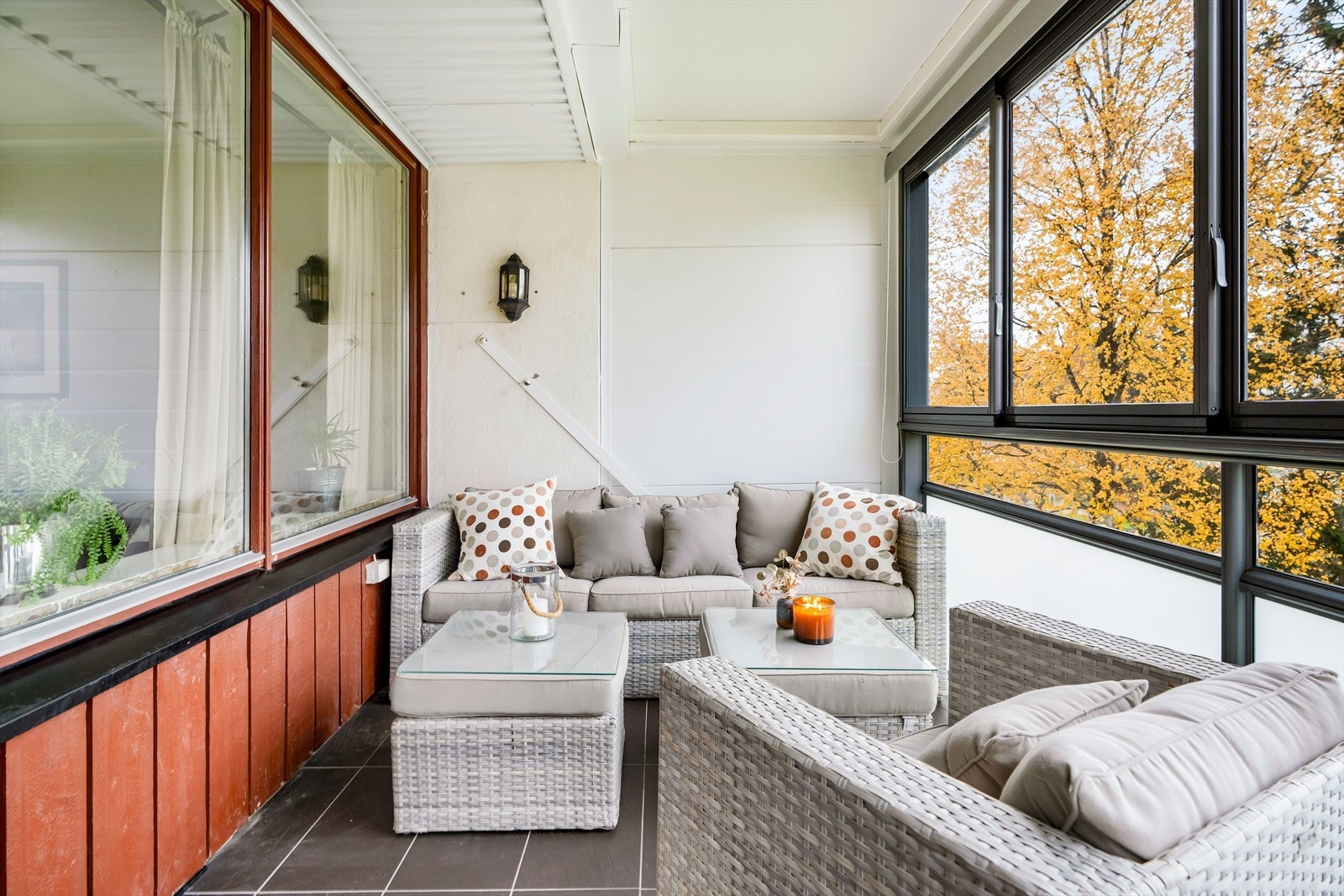 I tillegg har balkongen utebelysning. Galleribilde