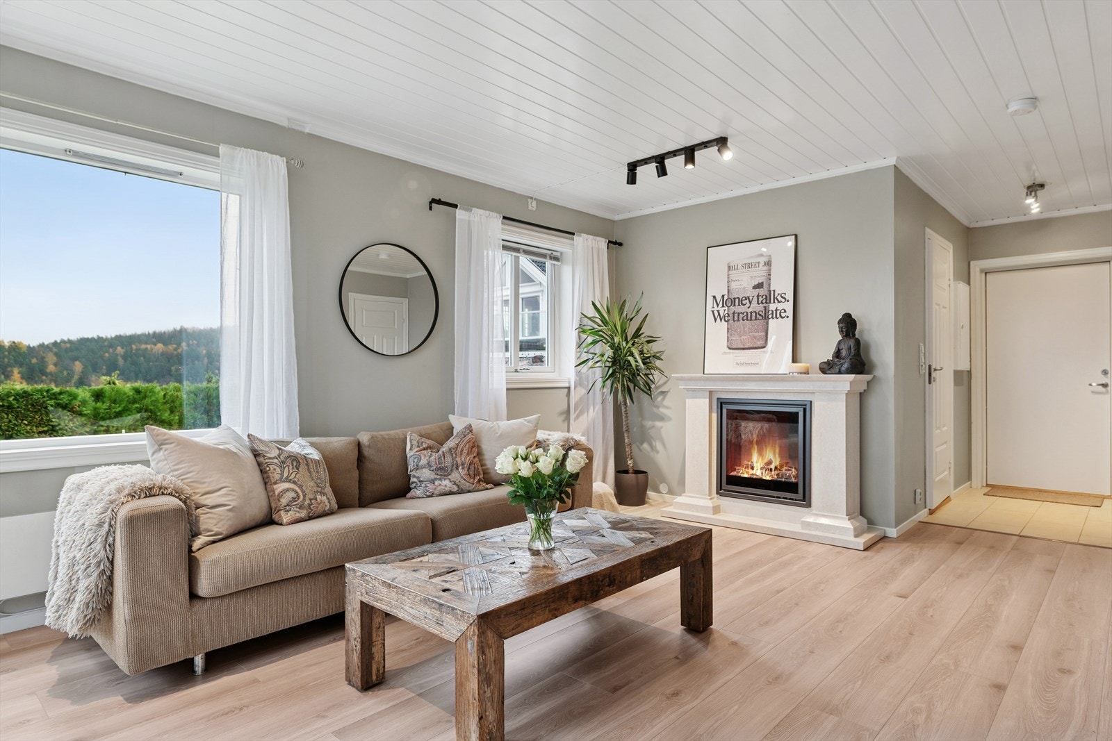 Stuen er boligens naturlige samlingspunkt. Galleribilde