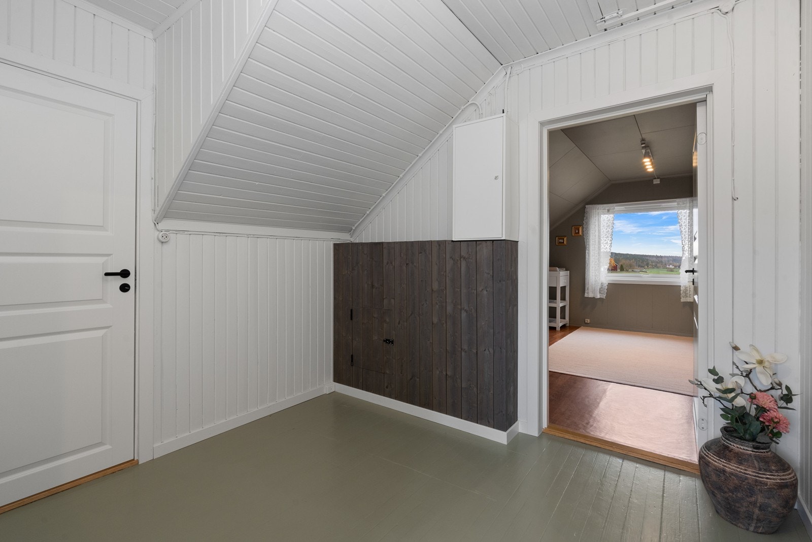 Gang i 2.etasje Galleribilde