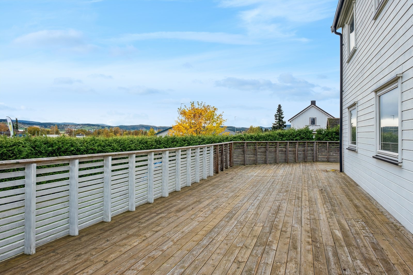 Veranda av meget god størrelse Galleribilde