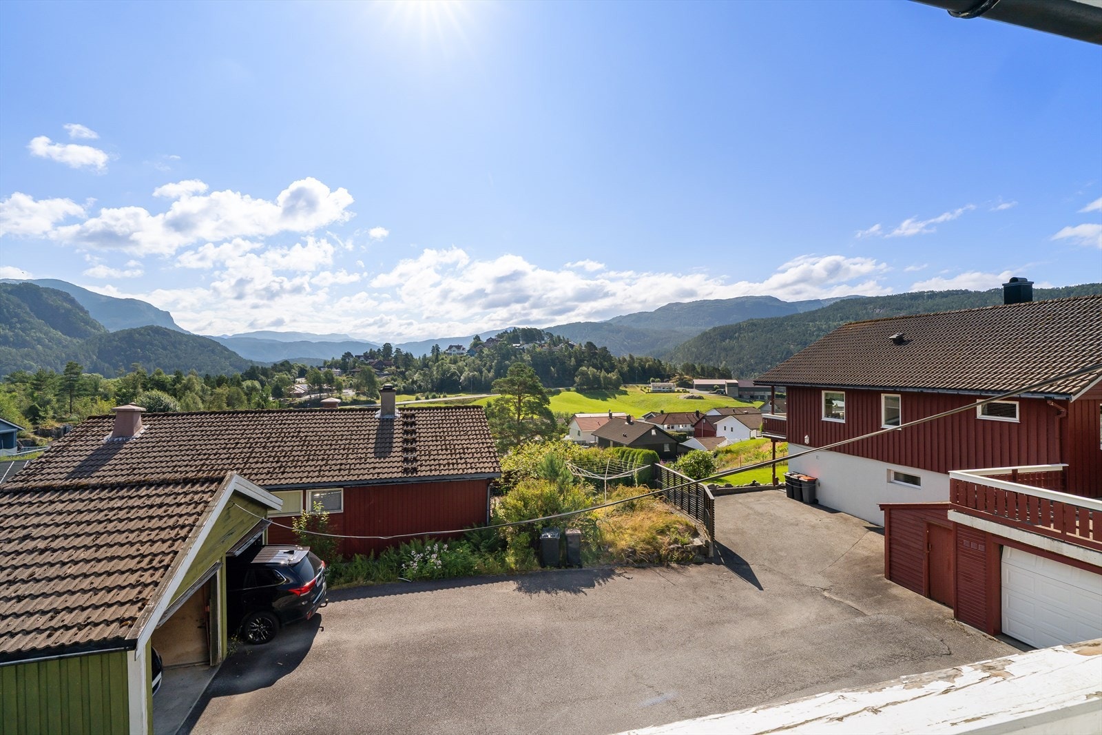 Innholdsrik enebolig på Sand i barnevennlig område Galleribilde