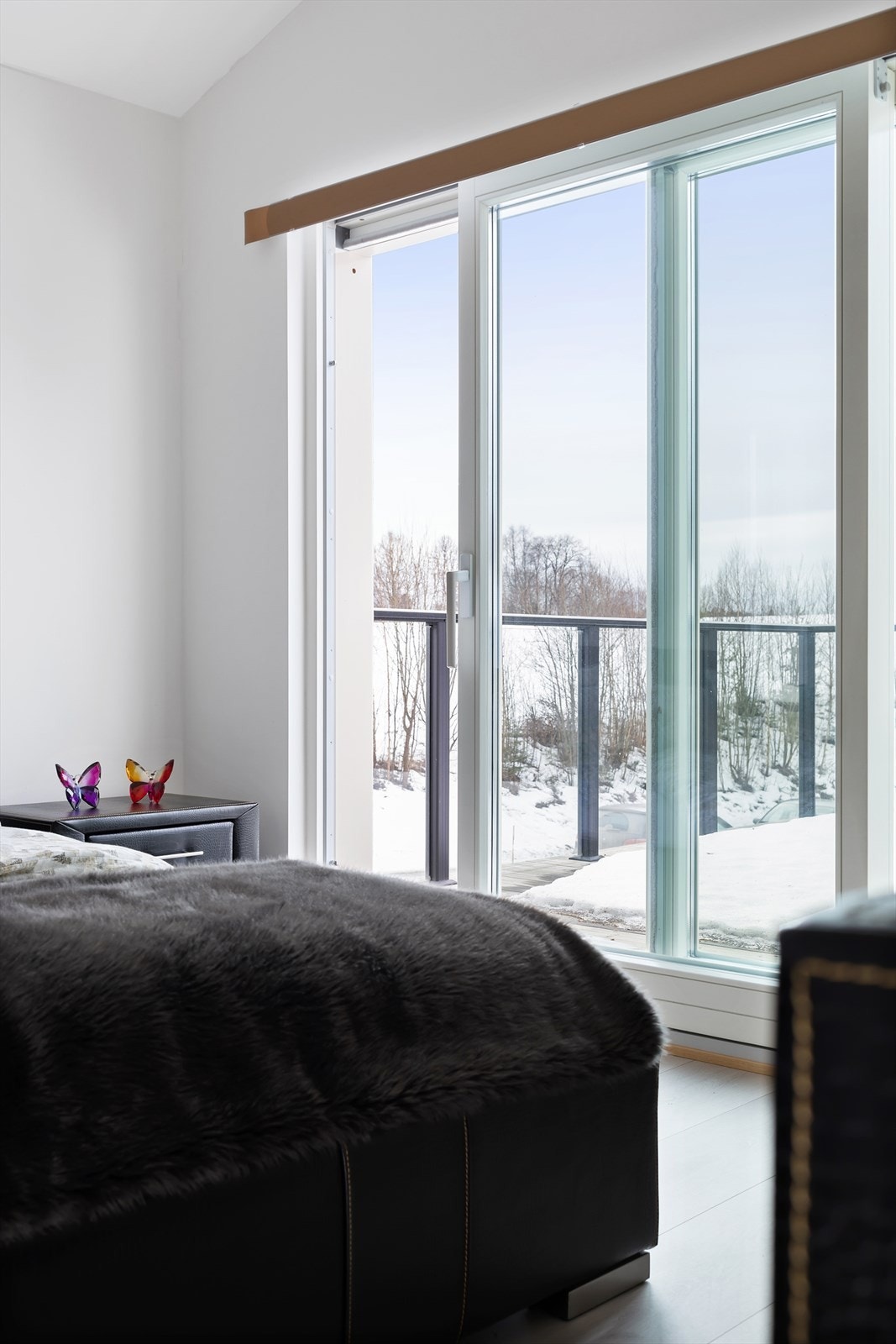 Fra hovedsoverommet er det utgang til en terrasse. Galleribilde