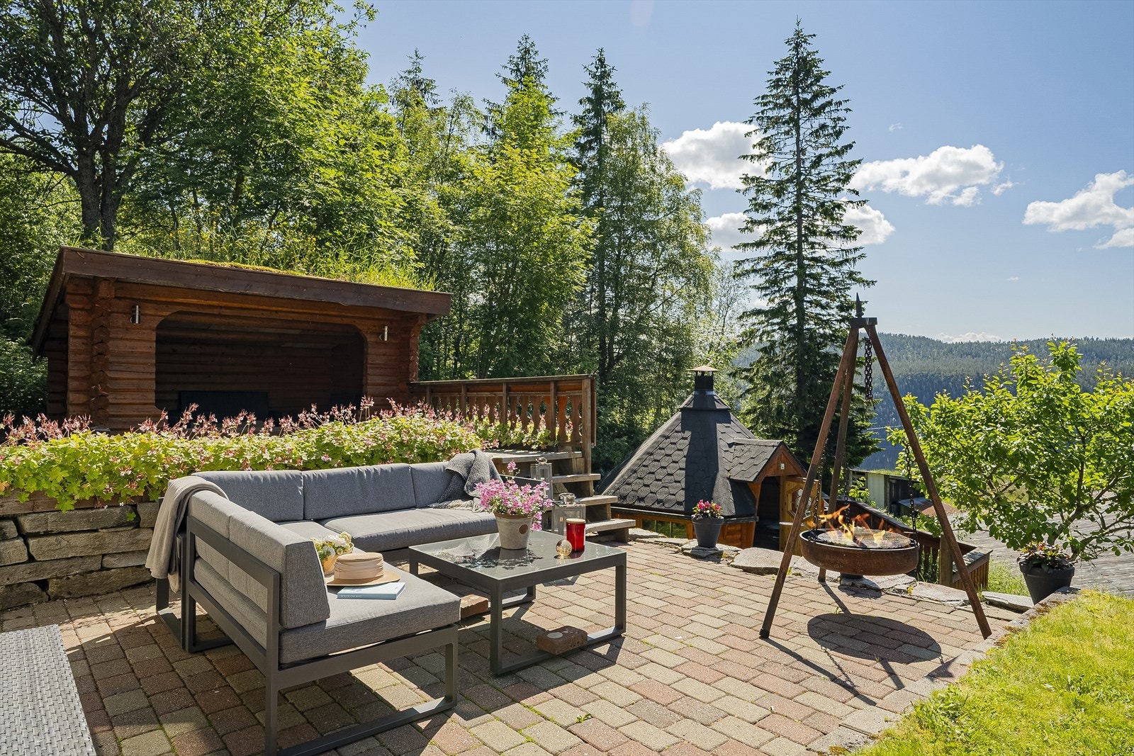 Solrike utesoner Galleribilde