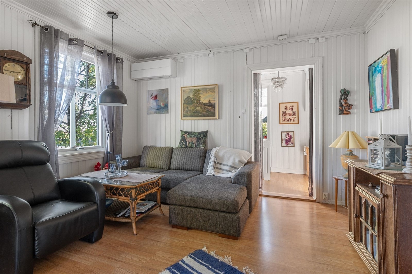 Stue i 2. etasje. Galleribilde