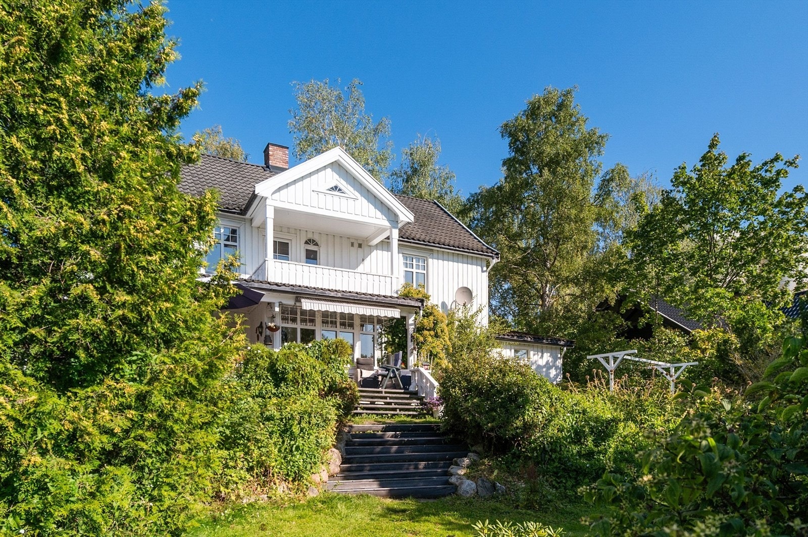 Skjermet veranda. Galleribilde