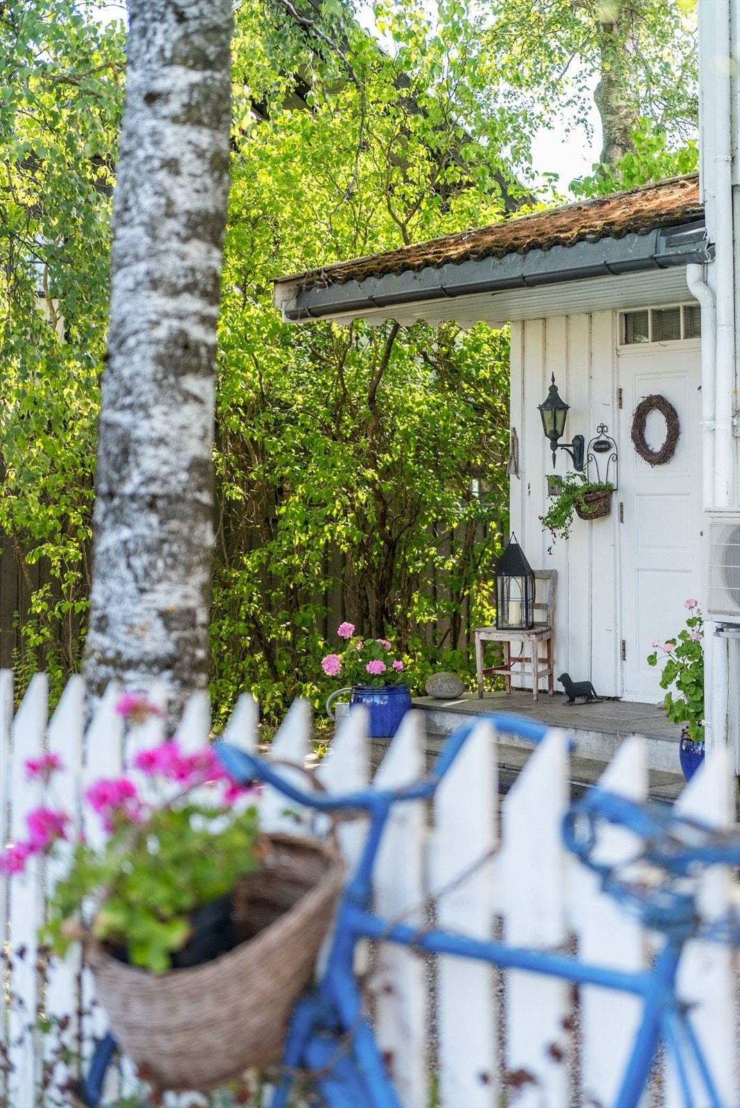 Overbygget inngangsparti. Galleribilde