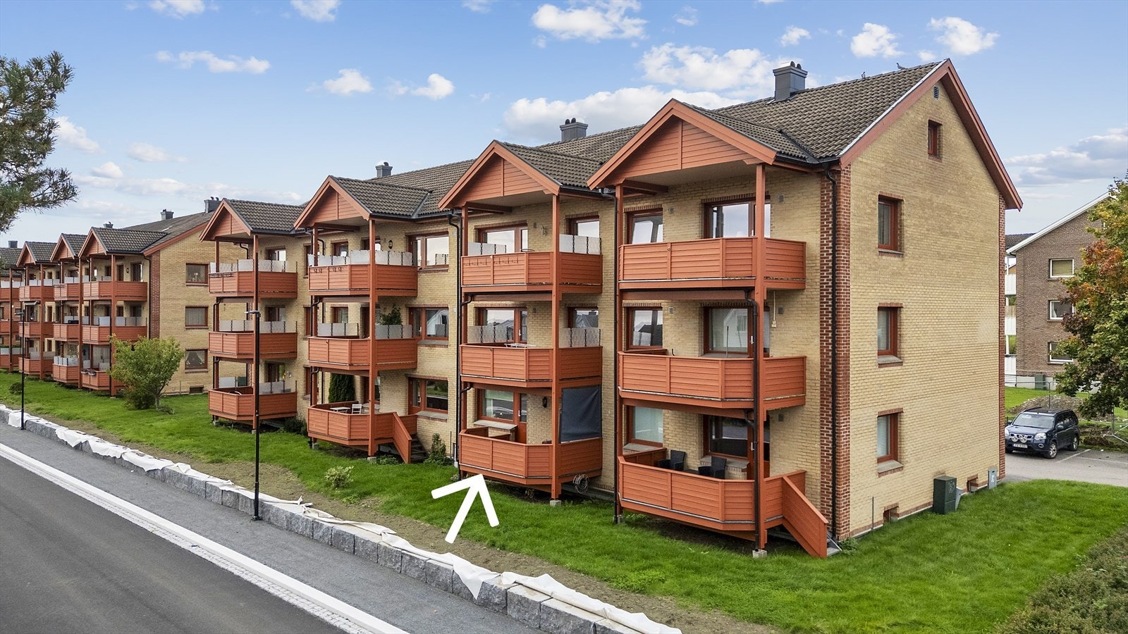 Leiligheten har enkel adkomst i 1. etasje Galleribilde