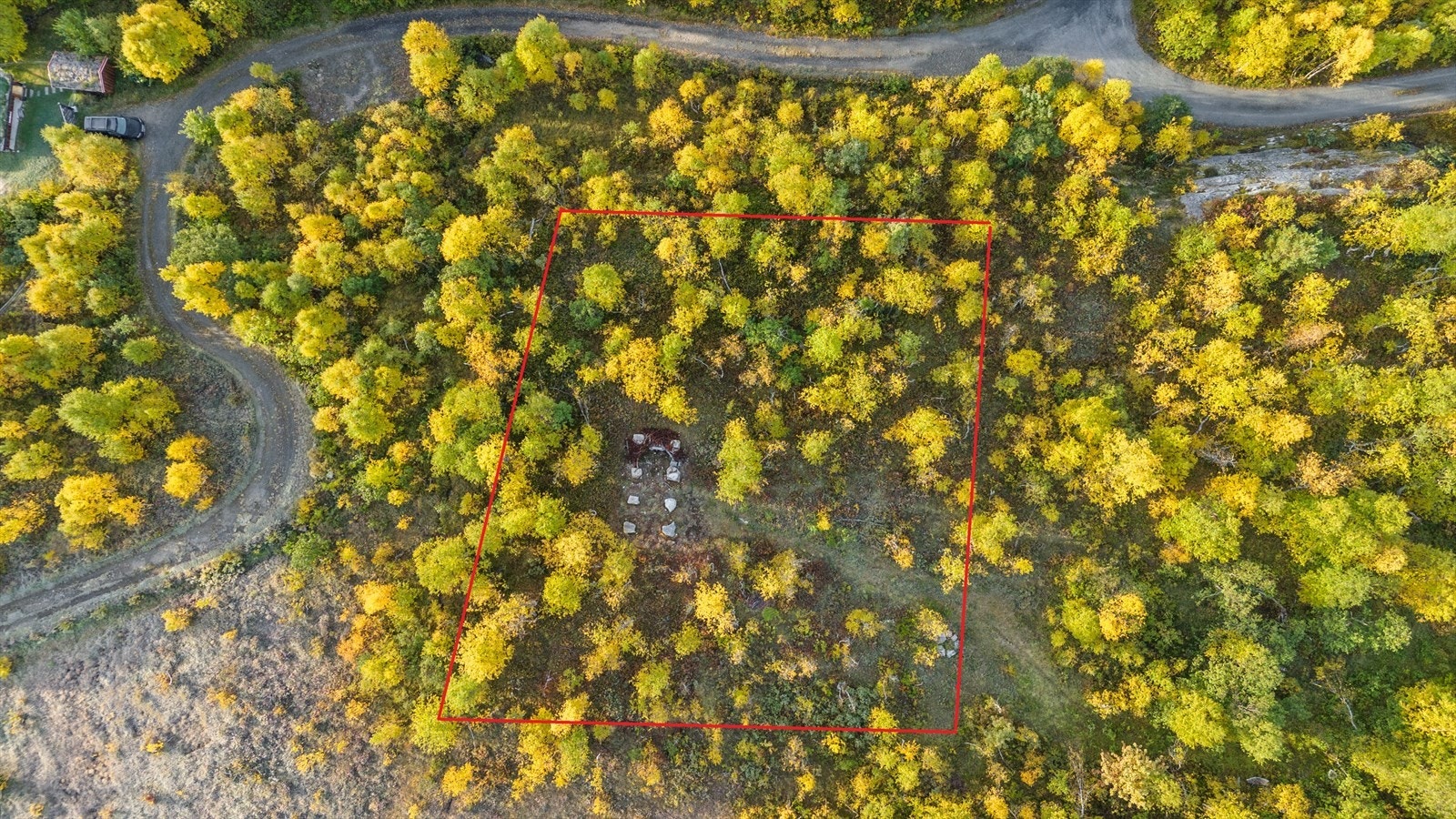 Dette er en skisse av tomtegrense, avvik kan forekomme. Galleribilde