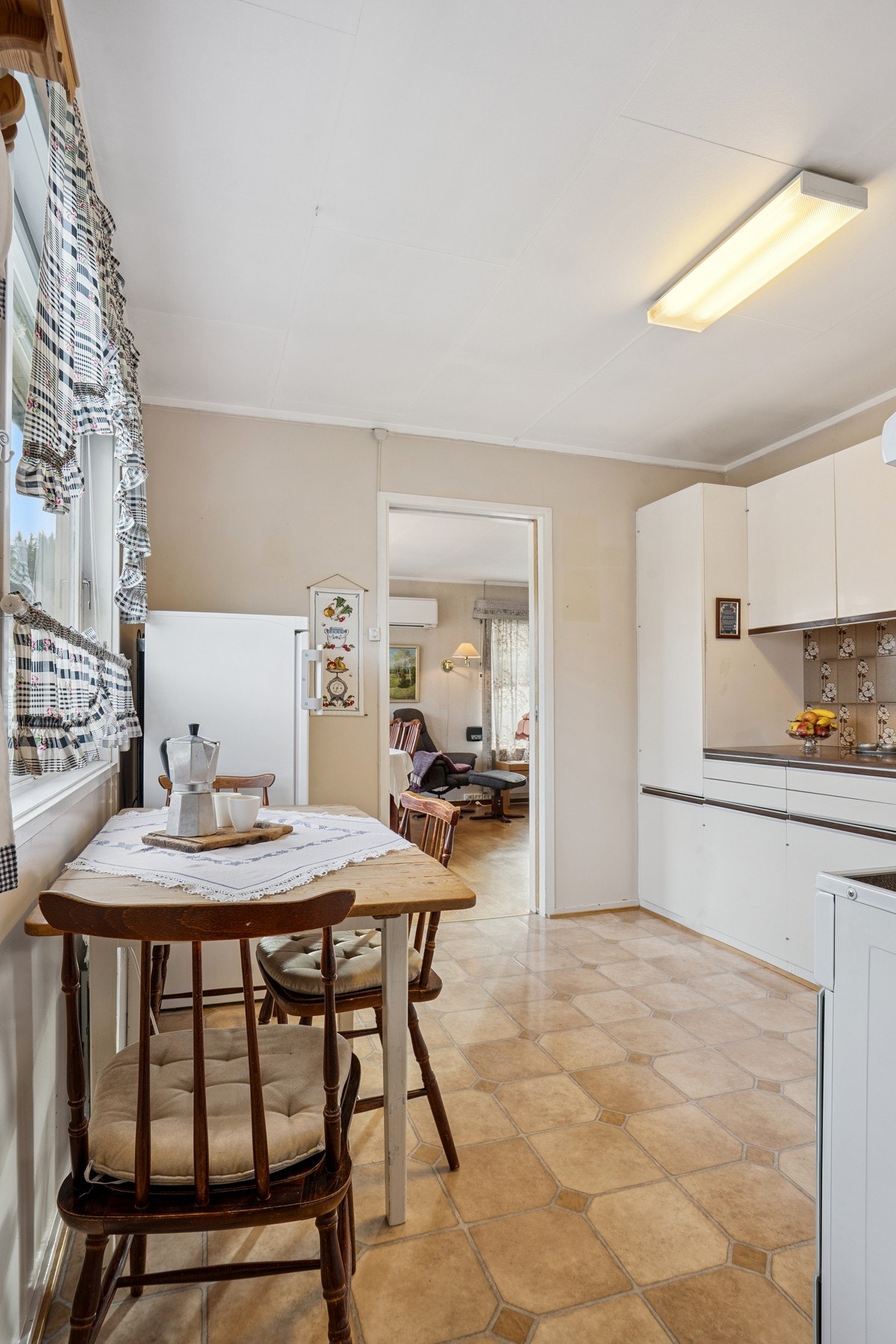 Her er det plass til en koselig spisegruppe. Galleribilde