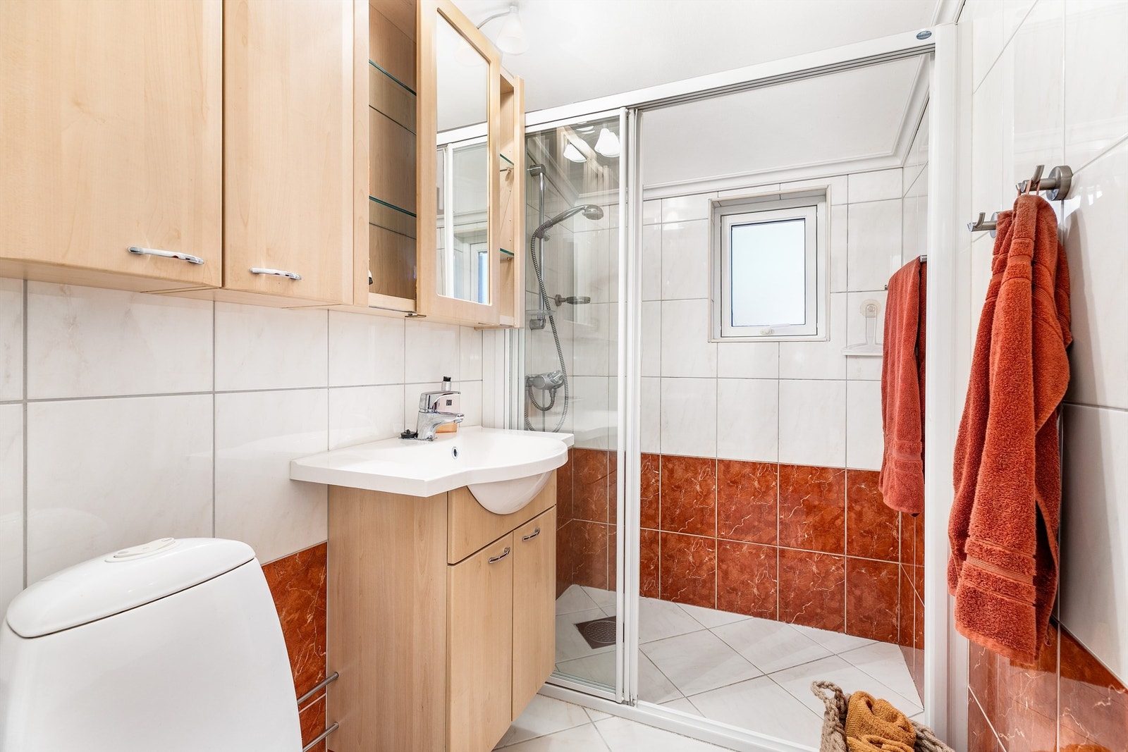 Badet ble pusset opp rundt 2004 og er i helhet gitt TG 2, men funksjonelt i daglig bruk. Galleribilde