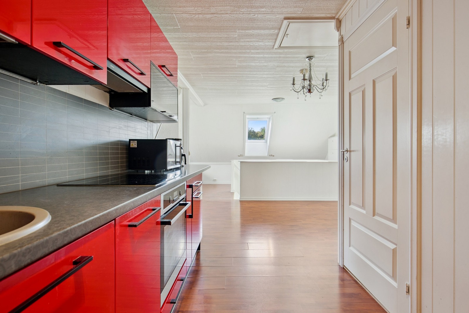 Det medfølger integrerte hvitevarer Galleribilde