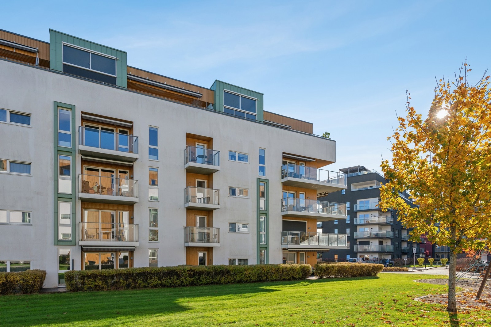 For den aktive byr nærområdet på flere flotte tur- og rekreasjonsmuligheter, blant annet Nordbytjernet. Galleribilde