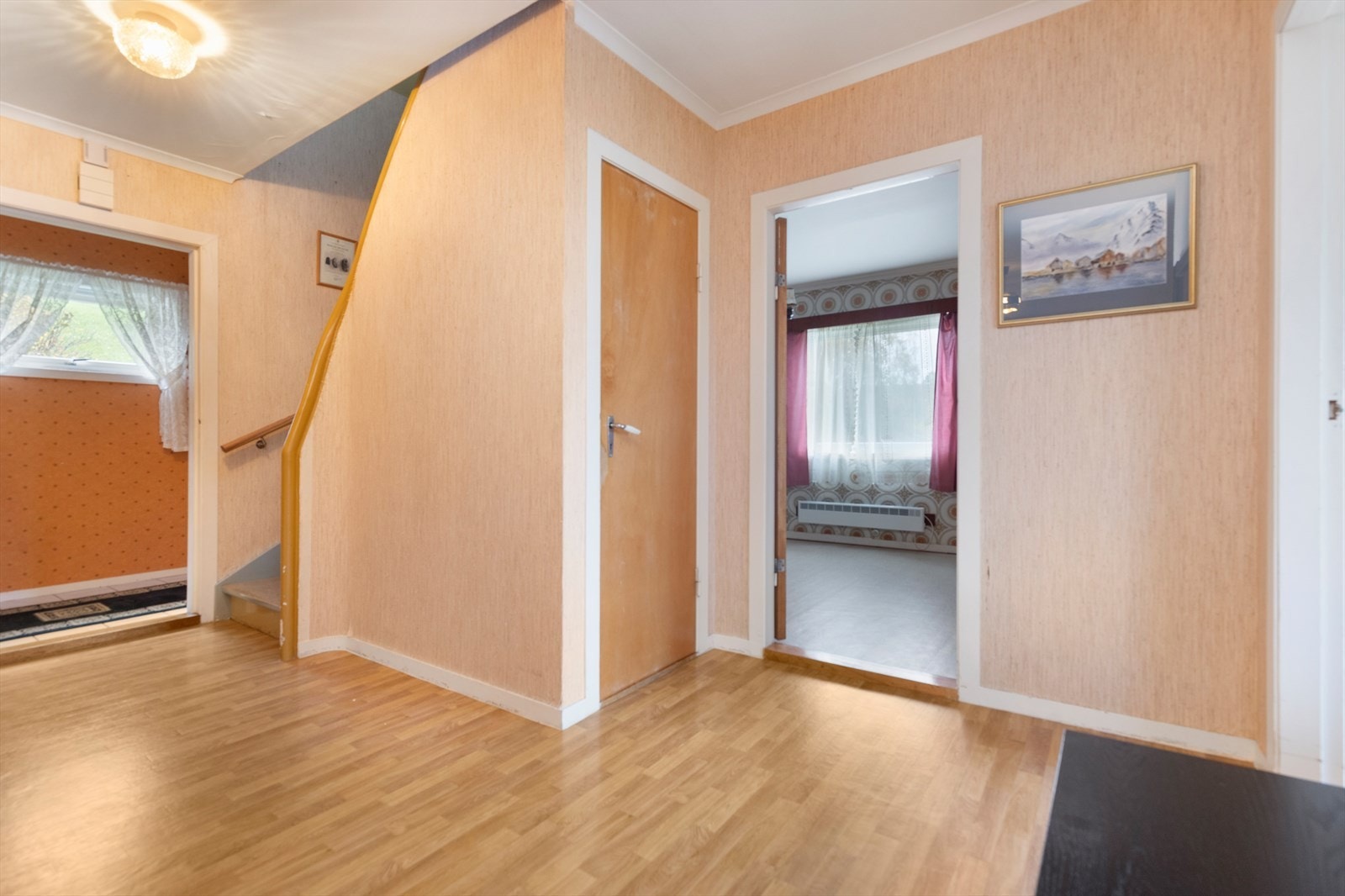 Gang/trapperom Galleribilde