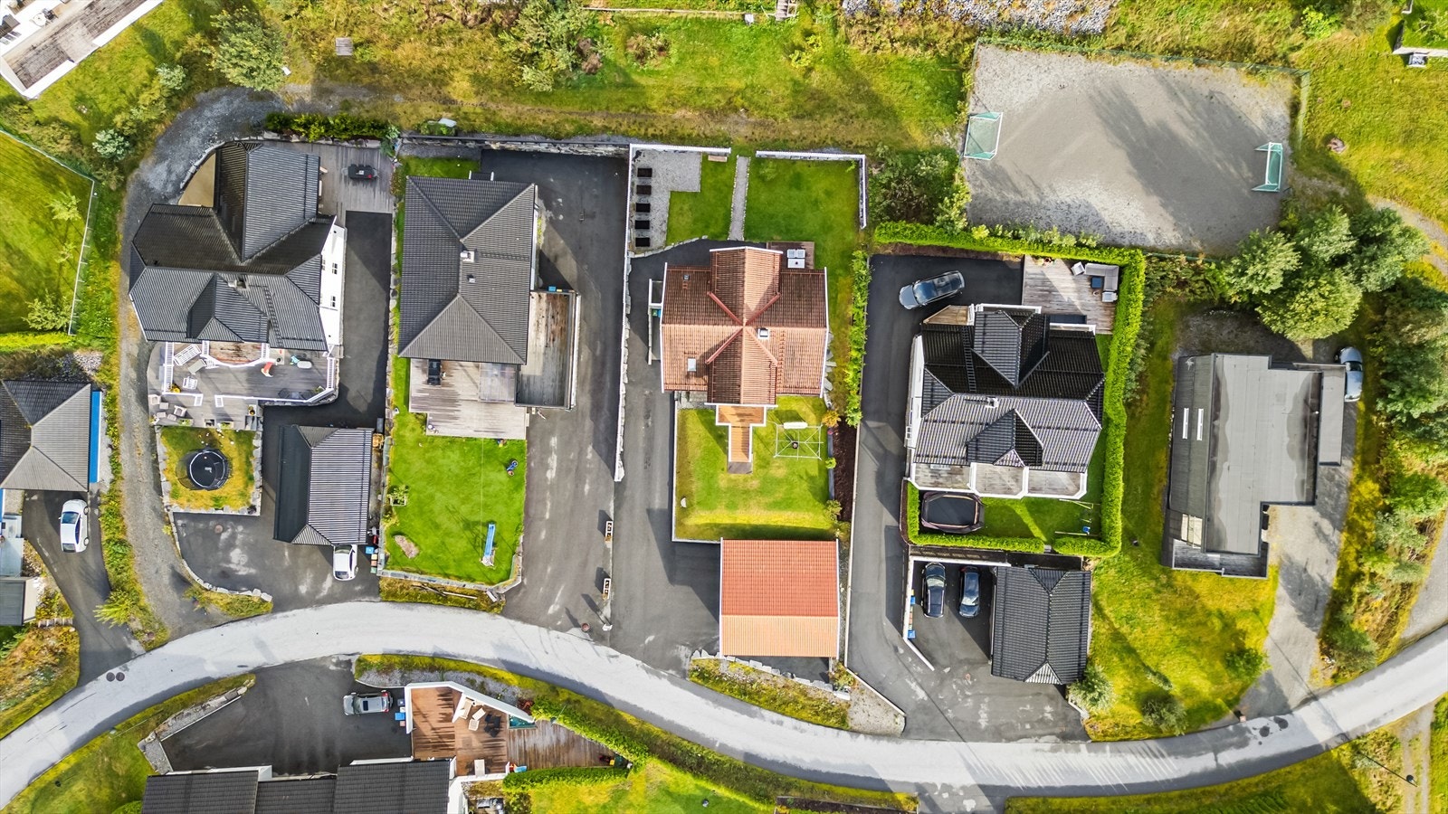 Eigedomen sett ovanifrå Galleribilde