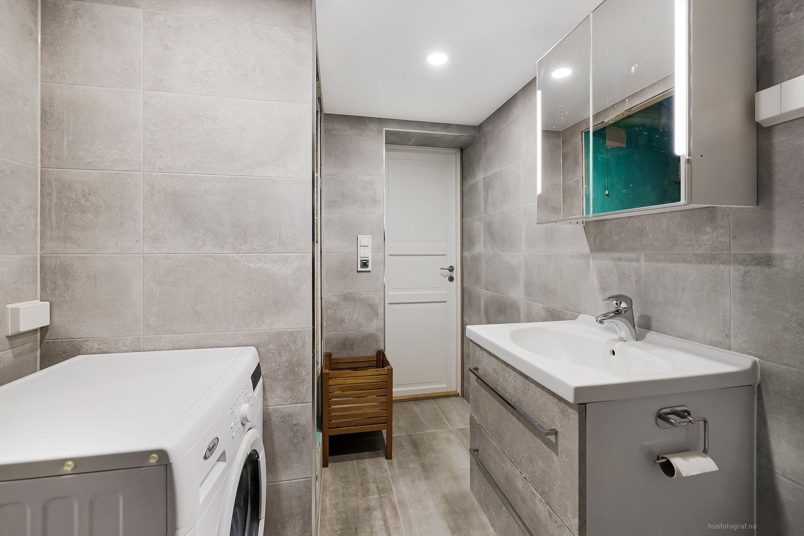 Badet er ikke søkt bruksendret og er ikke godkjent som rom til varig opphold. Galleribilde