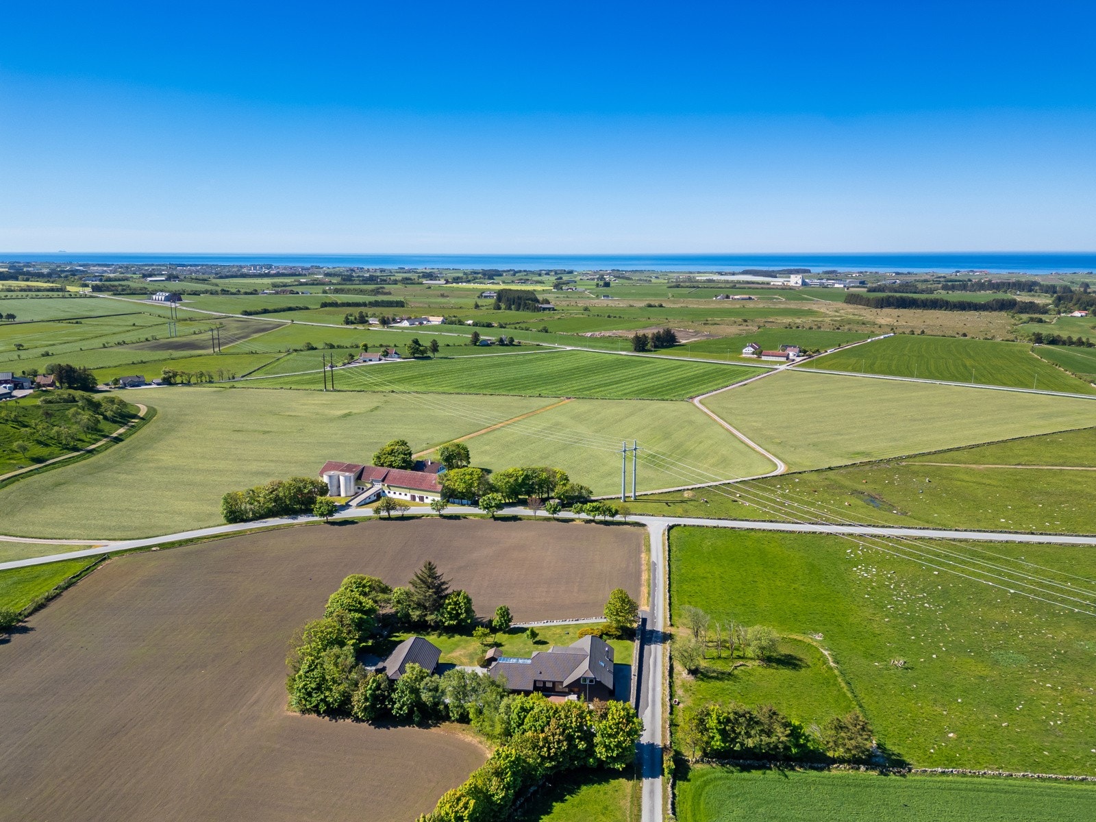 Her er det rom for både store sammenkomster og fredelige stunder i naturens stillhet. Galleribilde