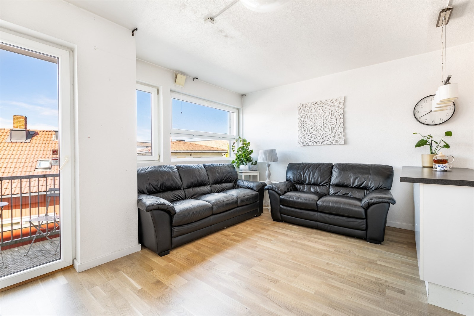 Leiligheten ble oppført i 2009 med moderne standard for byggeåret, inkludert vannbåren varme. Galleribilde