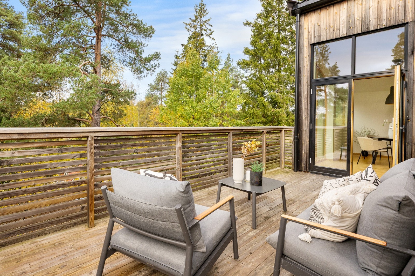 Terrasse mot vest Galleribilde