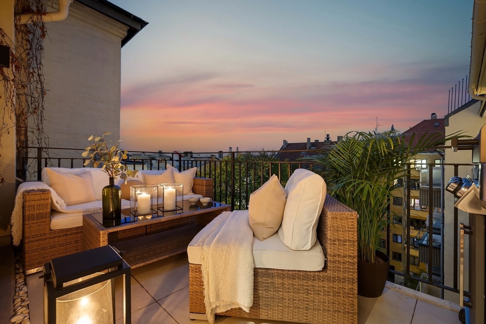 Velkommen til Bygdøy allé 66, presentert av Nils Nordvik. Foto: zOvenfra Galleribilde