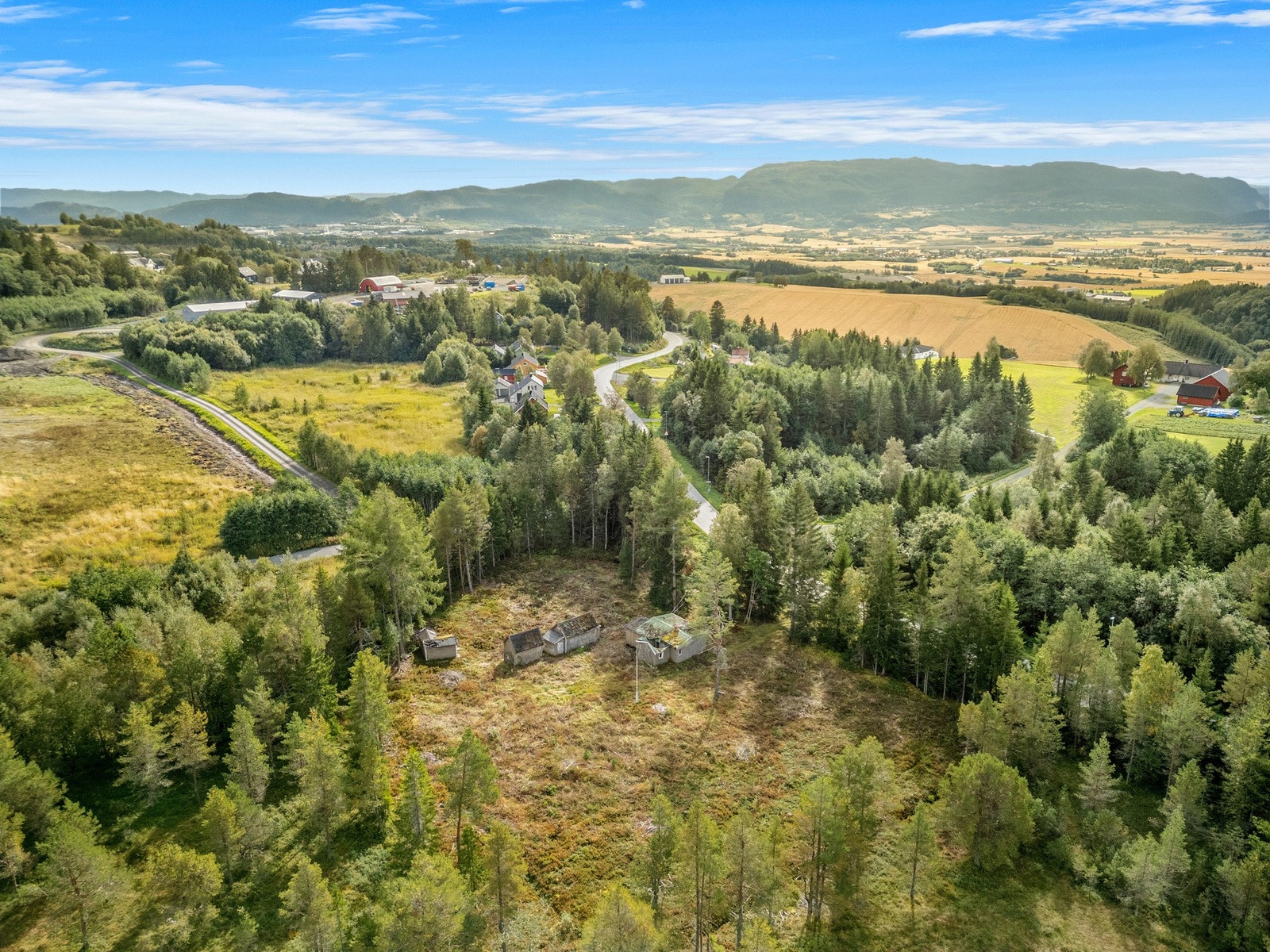 Tomten er på 5214,2 kvm. Galleribilde