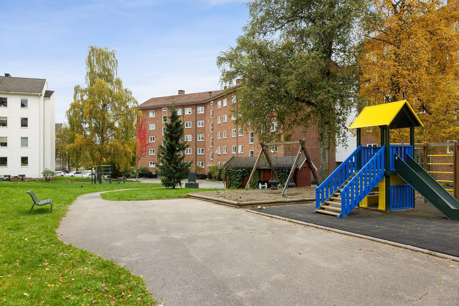 Borettslaget har et eget velferdsrom som leies ut til borettslagets beboere og andre naboer. Her kan det arrangeres barnebursdager, selskaper, kurs, generalforsamling m.m. Galleribilde