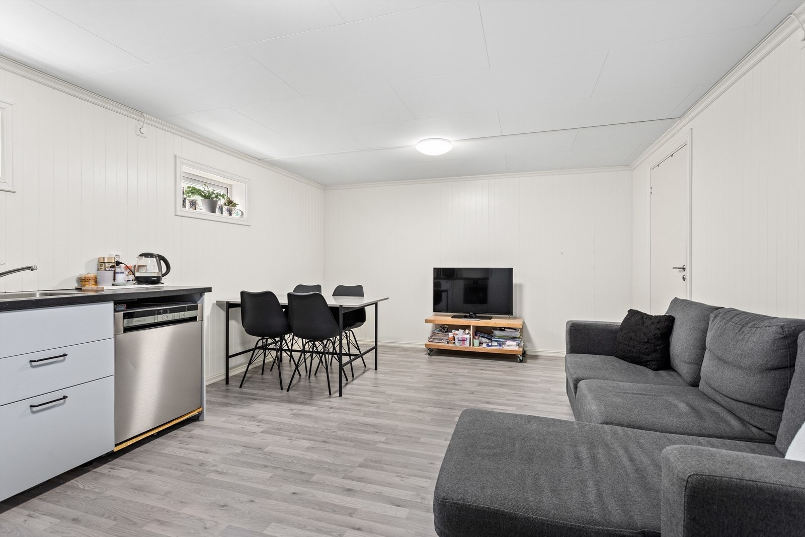 Kjøkkenet kan også nyttast som eit triveleg opphaldsrom. Galleribilde