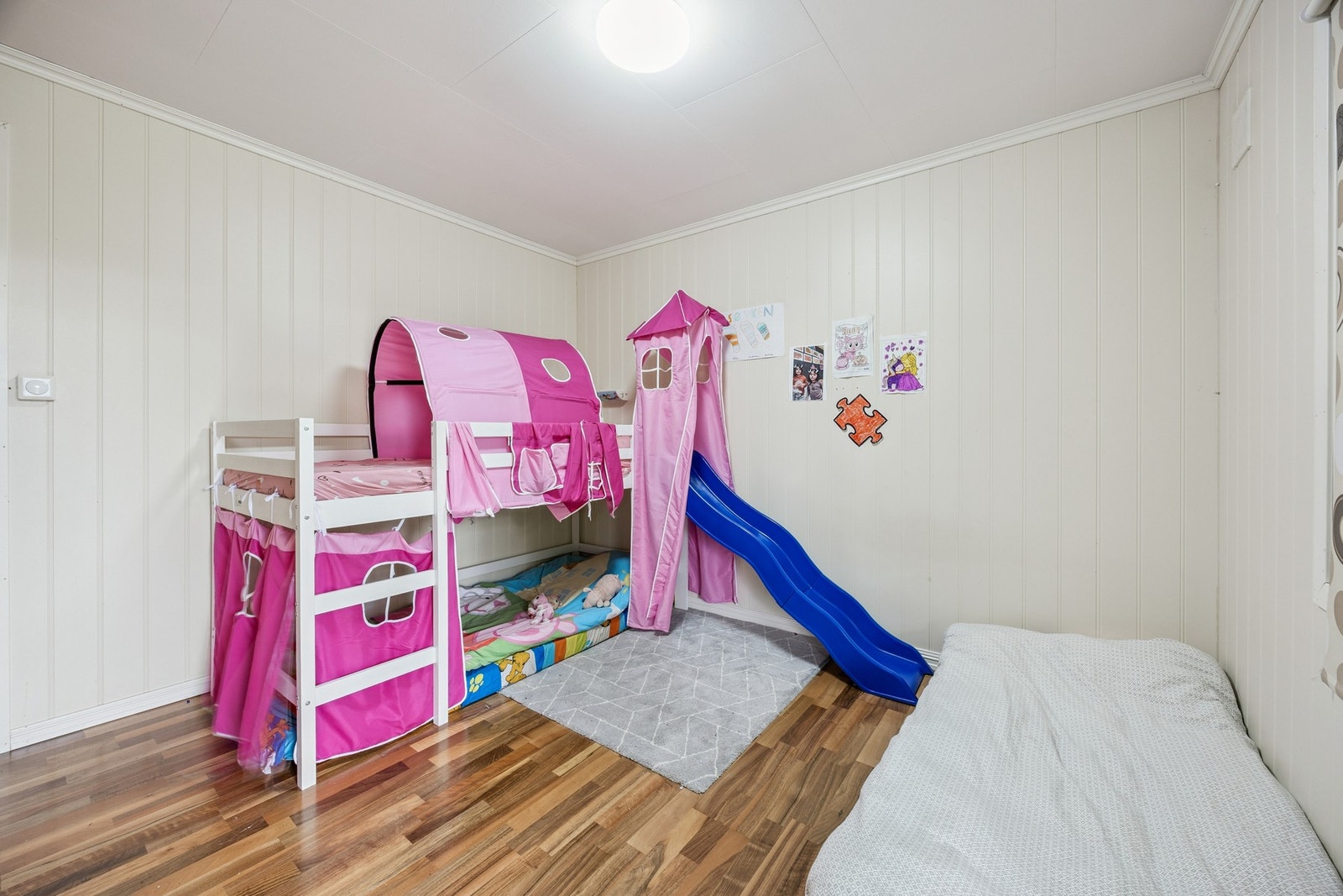 Soverom 1 Galleribilde