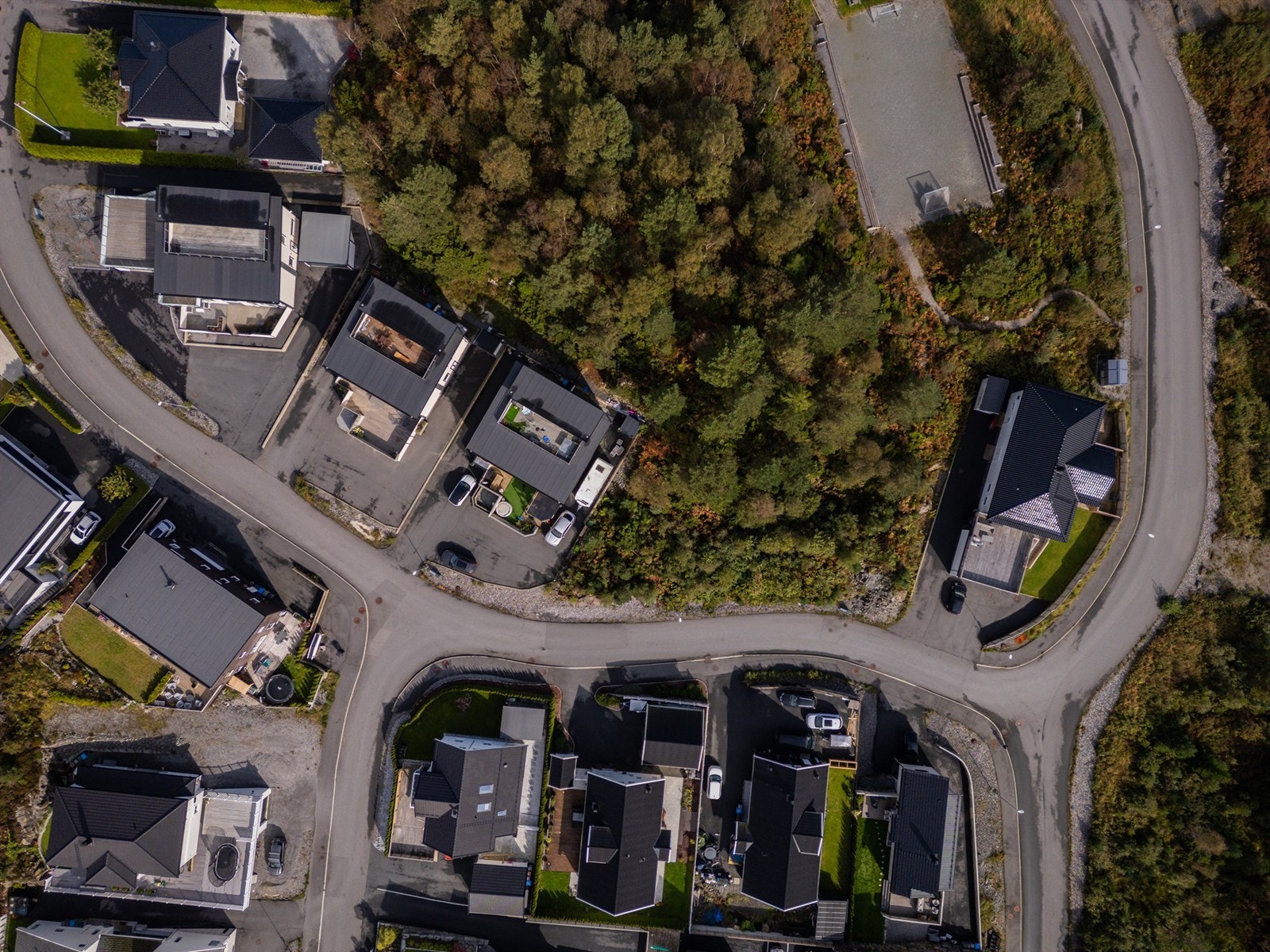 Eiet tomt på 665,6 kvm. Galleribilde