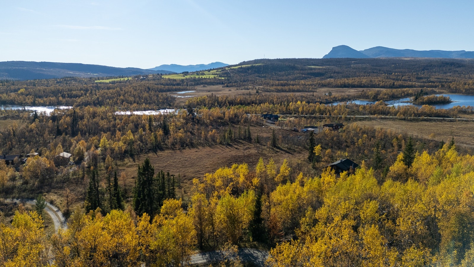Fritidstomt med fin beliggenhet i et støls- og hytteområde på Langestølen i vakre varierte Valdres Galleribilde
