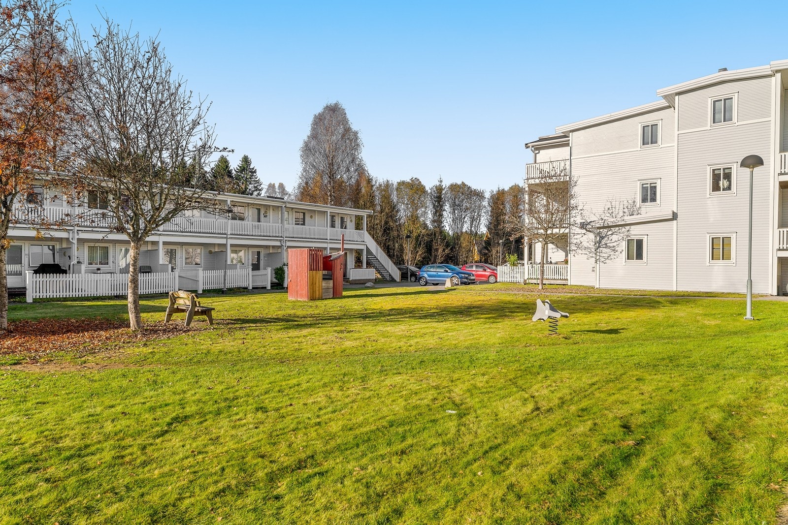 Fellesområde på sameiets tomt Galleribilde